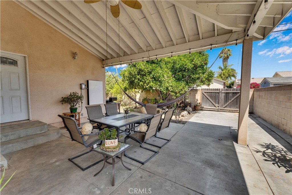 Downey, California, 90242, United States, 3 Bedrooms Bedrooms, ,2 BathroomsBathrooms,Residential,For Sale,1938023