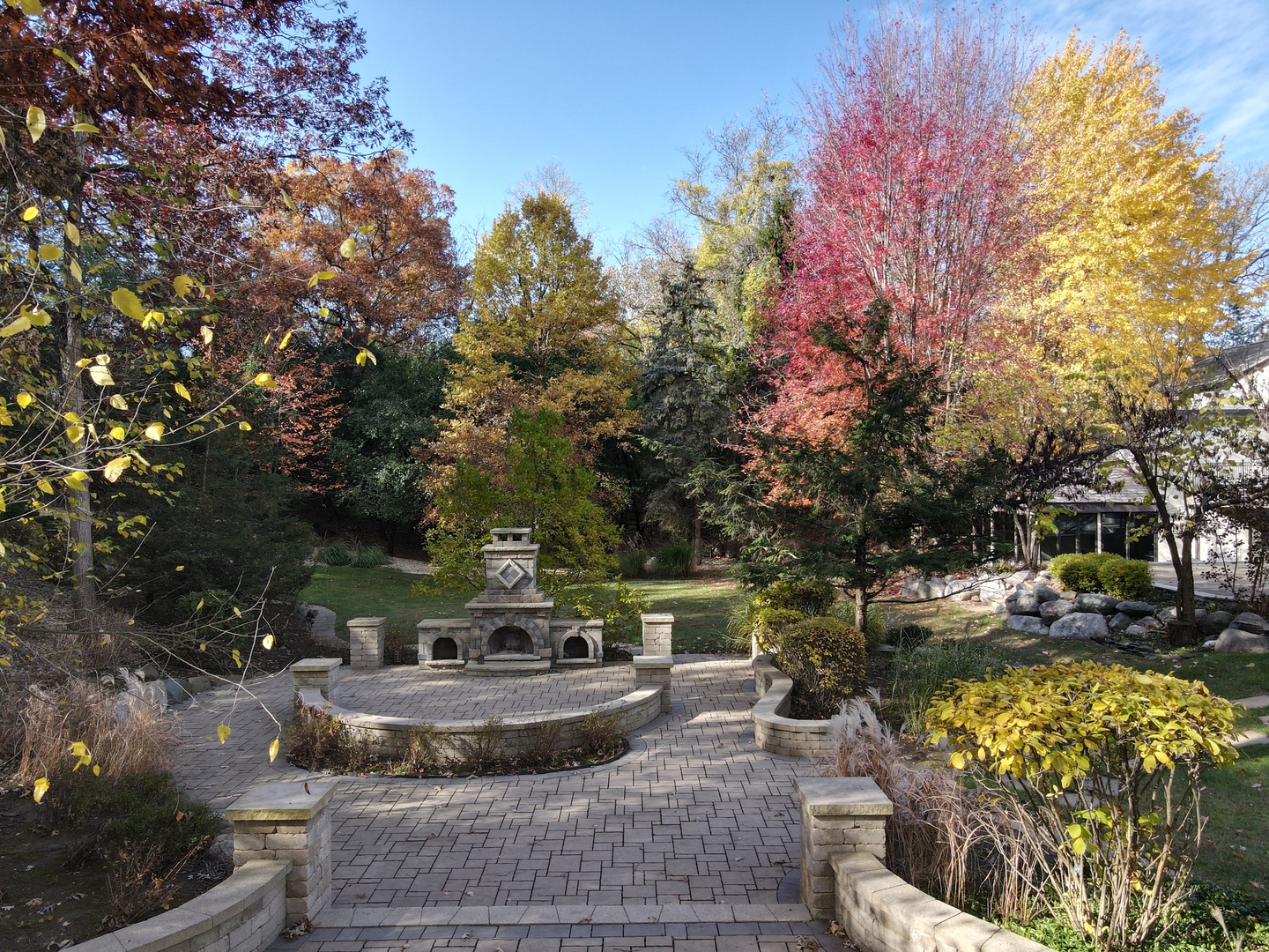 Barrington Hills, Illinois, 60010, United States, 4 Bedrooms Bedrooms, ,6 BathroomsBathrooms,Residential,For Sale,1989014