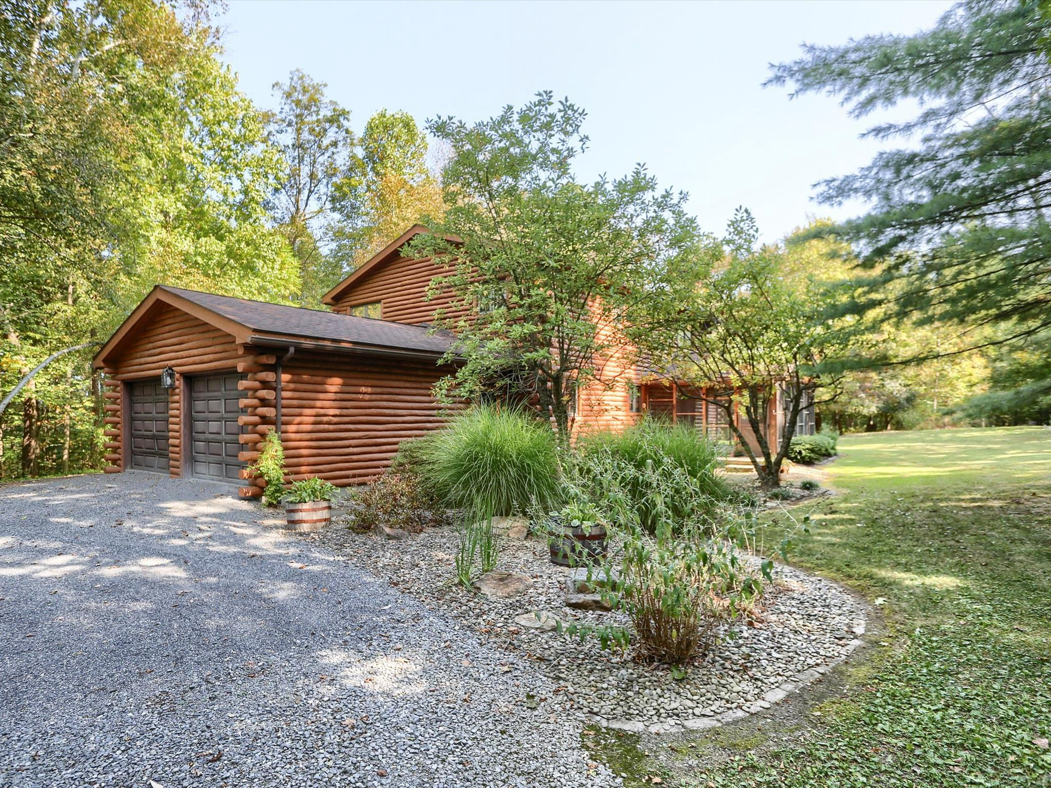 Port Royal, Pennsylvania, 17082, United States, 4 Bedrooms Bedrooms, ,3 BathroomsBathrooms,Residential,For Sale,1979565