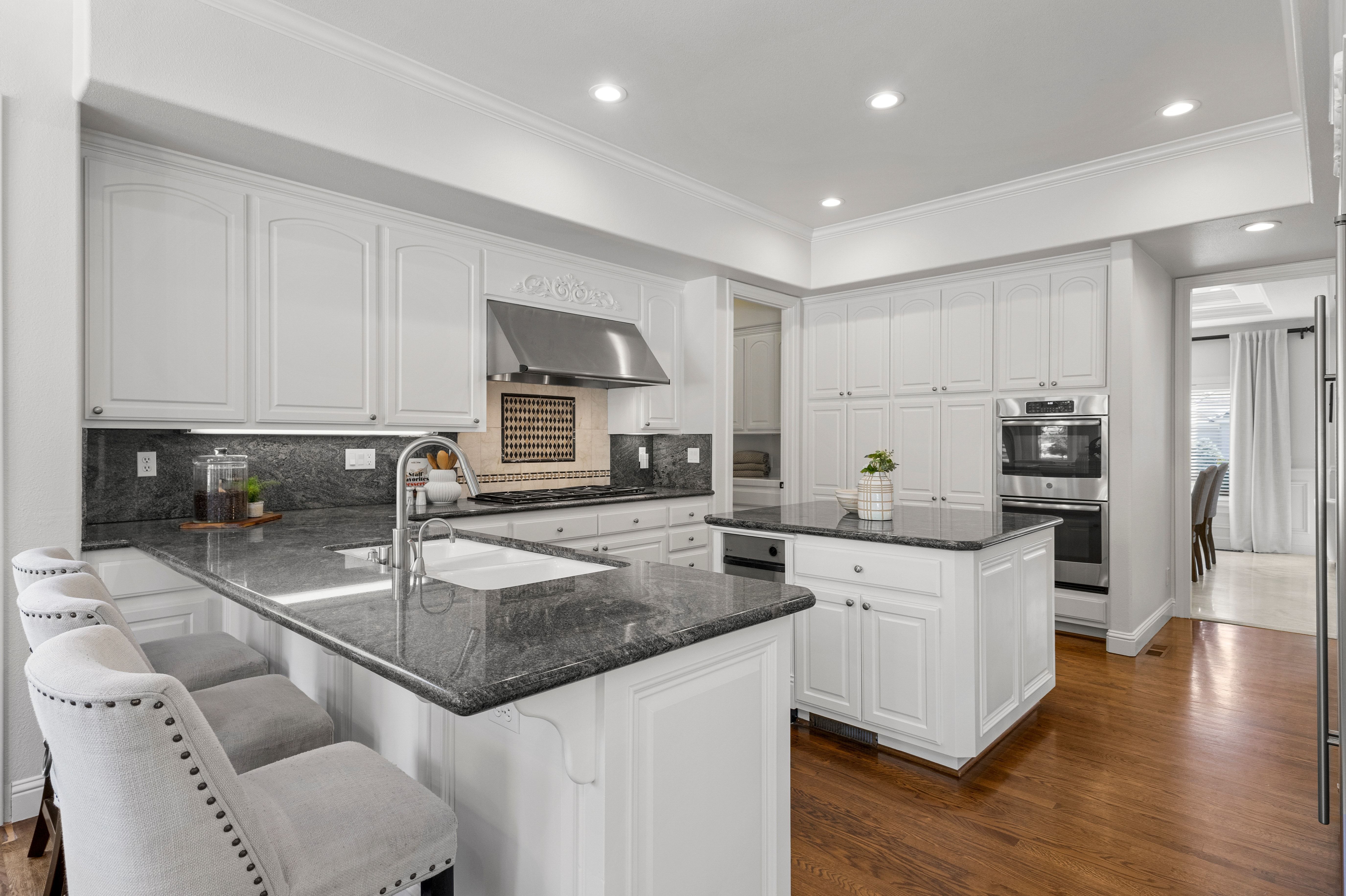  Exceptional Northridge Estates Home on Expansive Private Lot - 物件實景