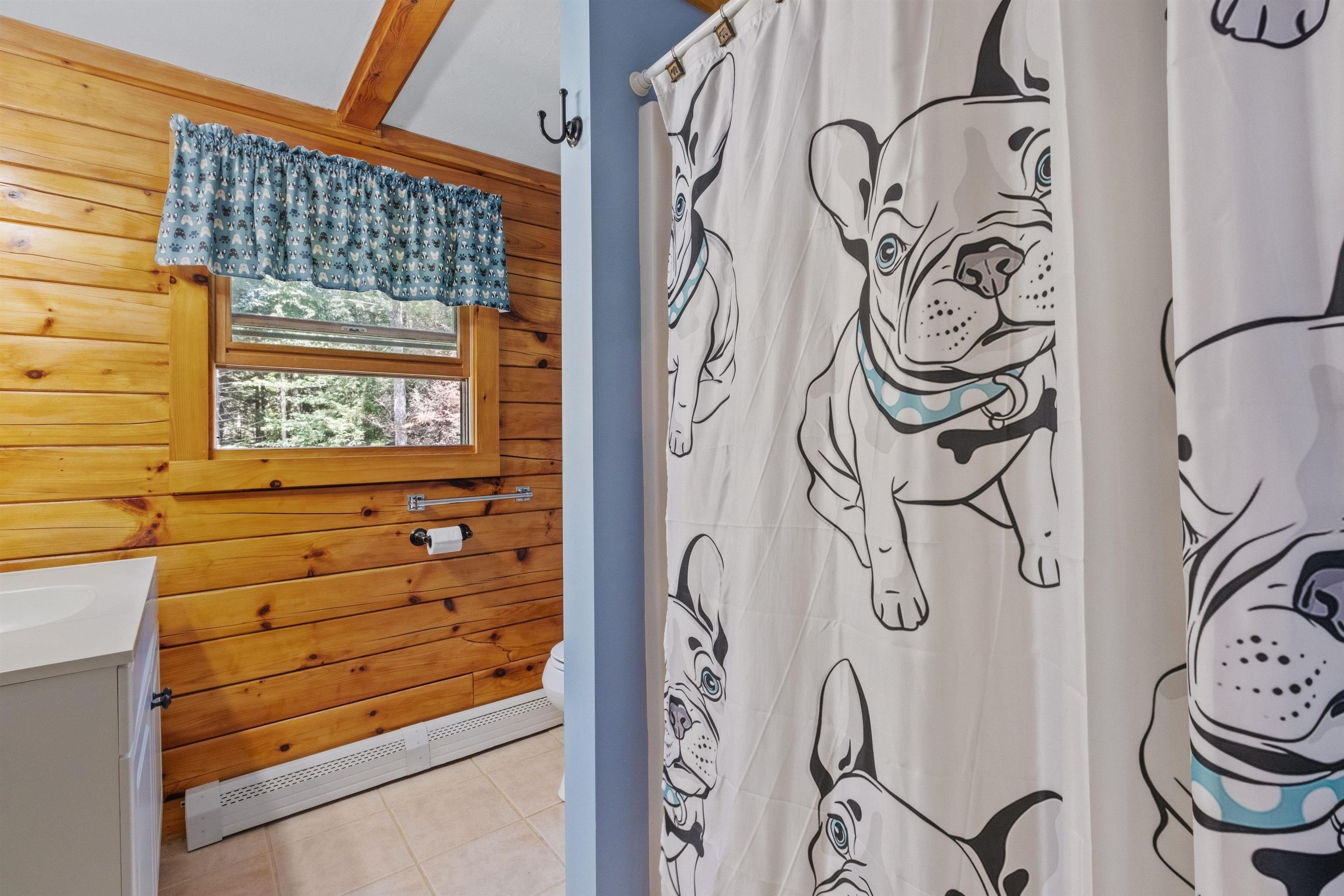 Thornton, New Hampshire, 03285, United States, 3 Bedrooms Bedrooms, ,1 BathroomBathrooms,Residential,For Sale,1974699