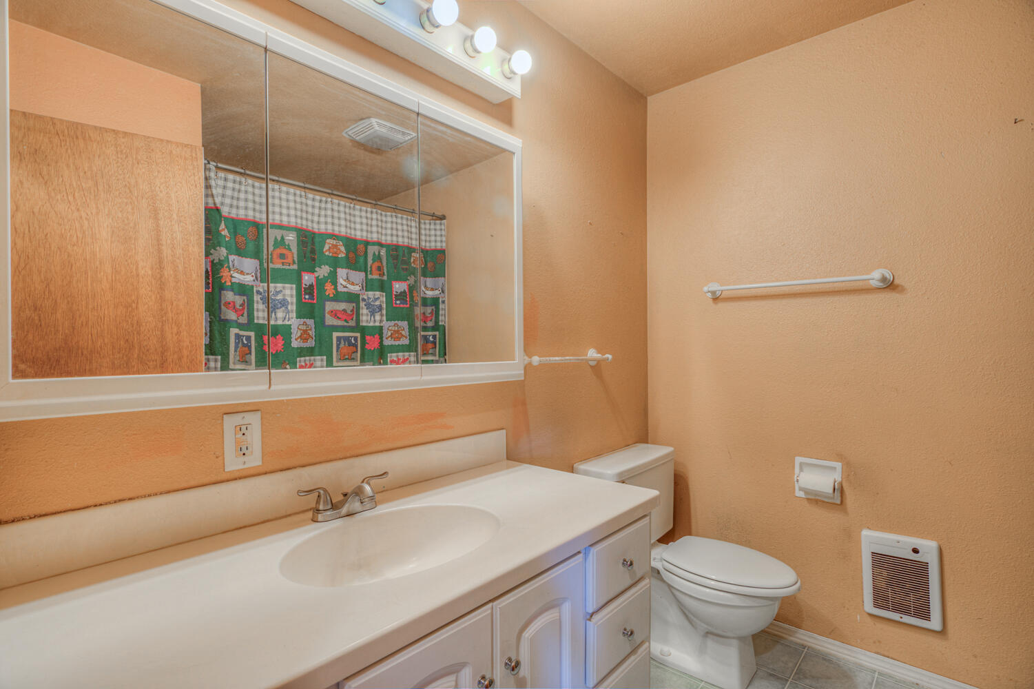 La Pine, Oregon, 97739, United States, 3 Bedrooms Bedrooms, ,2 BathroomsBathrooms,Residential,For Sale,1975035