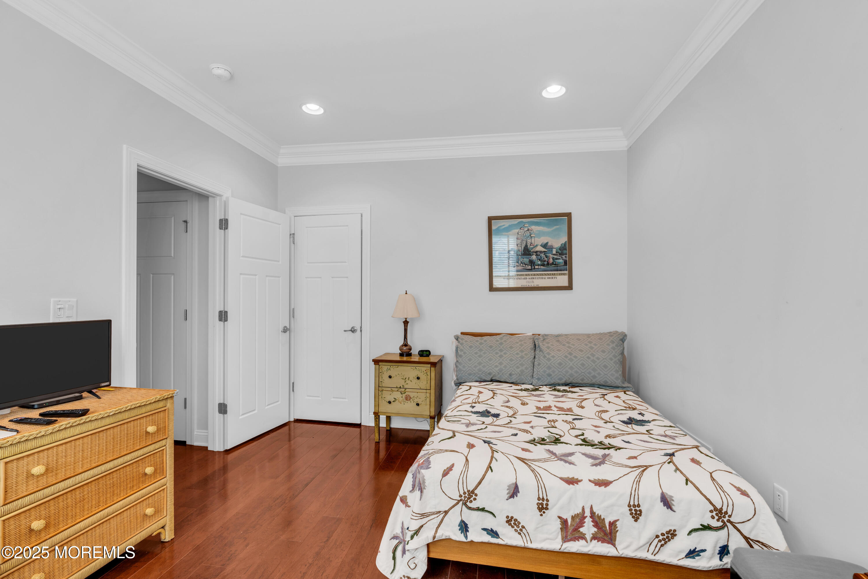 Oceanport, New Jersey, 07757, United States, 2 Bedrooms Bedrooms, ,2 BathroomsBathrooms,Residential,For Sale,1943913