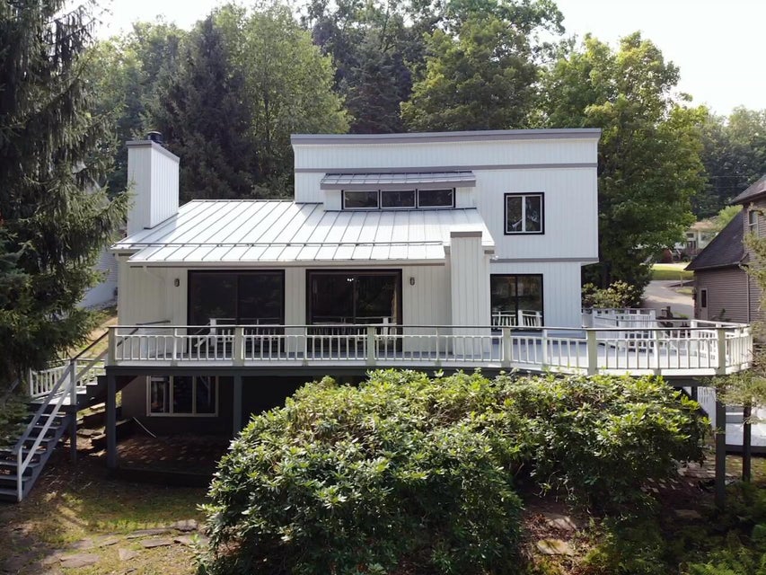 Dubois, Pennsylvania, 15801, United States, 4 Bedrooms Bedrooms, ,2 BathroomsBathrooms,Residential,For Sale,1919490