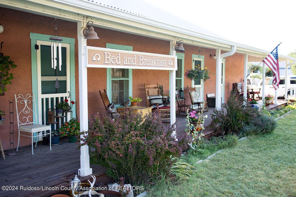 Lincoln, New Mexico, 88338, United States, 7 Bedrooms Bedrooms, ,9 BathroomsBathrooms,Residential,For Sale,1974977