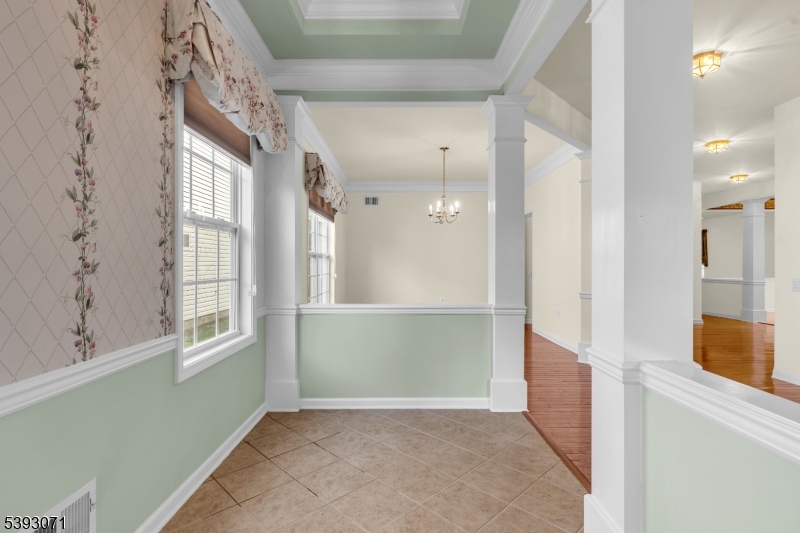 Franklin Twp., New Jersey, 08873, United States, 2 Bedrooms Bedrooms, ,3 BathroomsBathrooms,Residential,For Sale,1987602