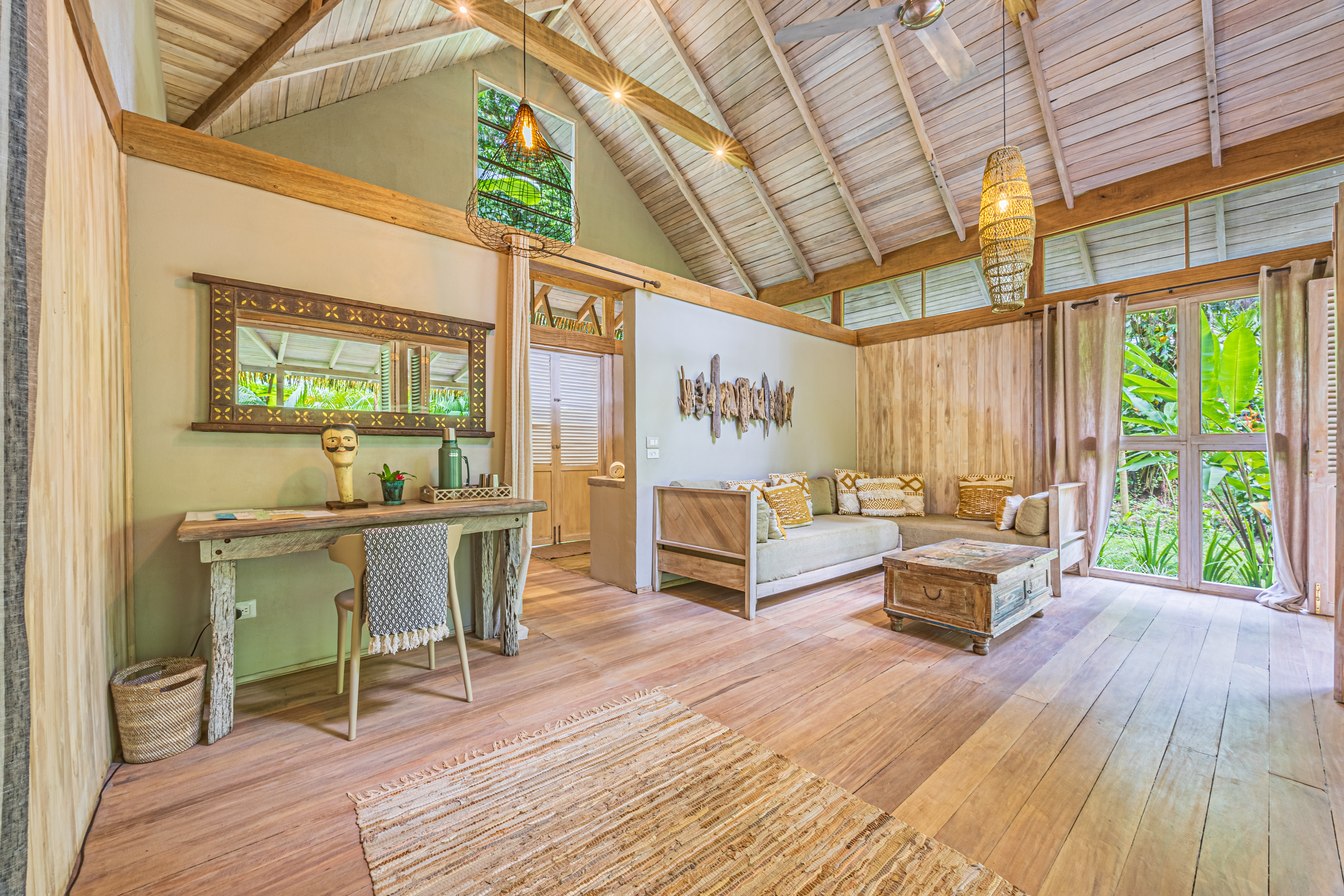 Golfito, Puntarenas, CR, 15 Bedrooms Bedrooms, ,13 BathroomsBathrooms,Residential,For Sale,1903279