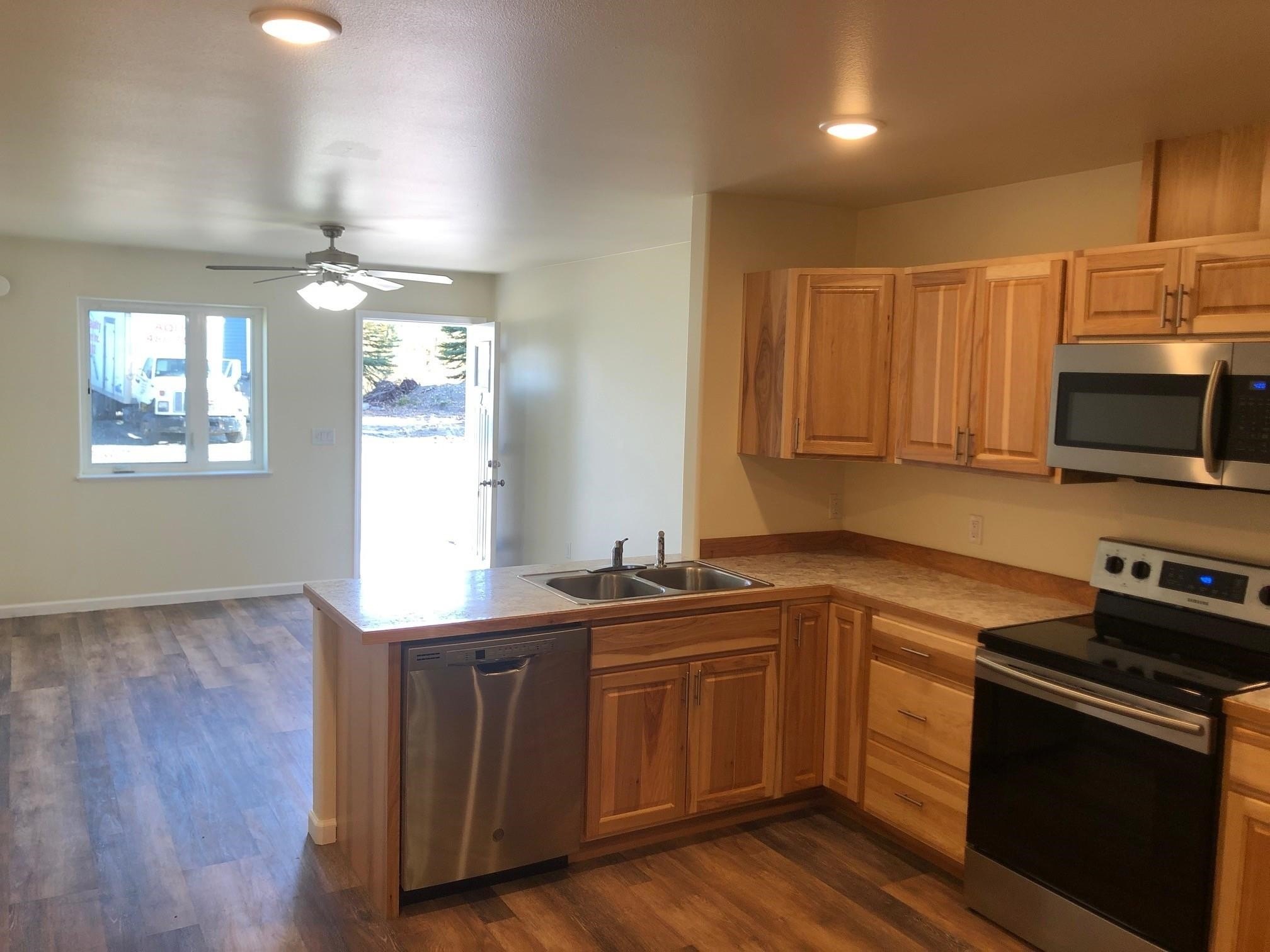 North Pole, Alaska, 99705, United States, ,Residential,For Sale,2017758