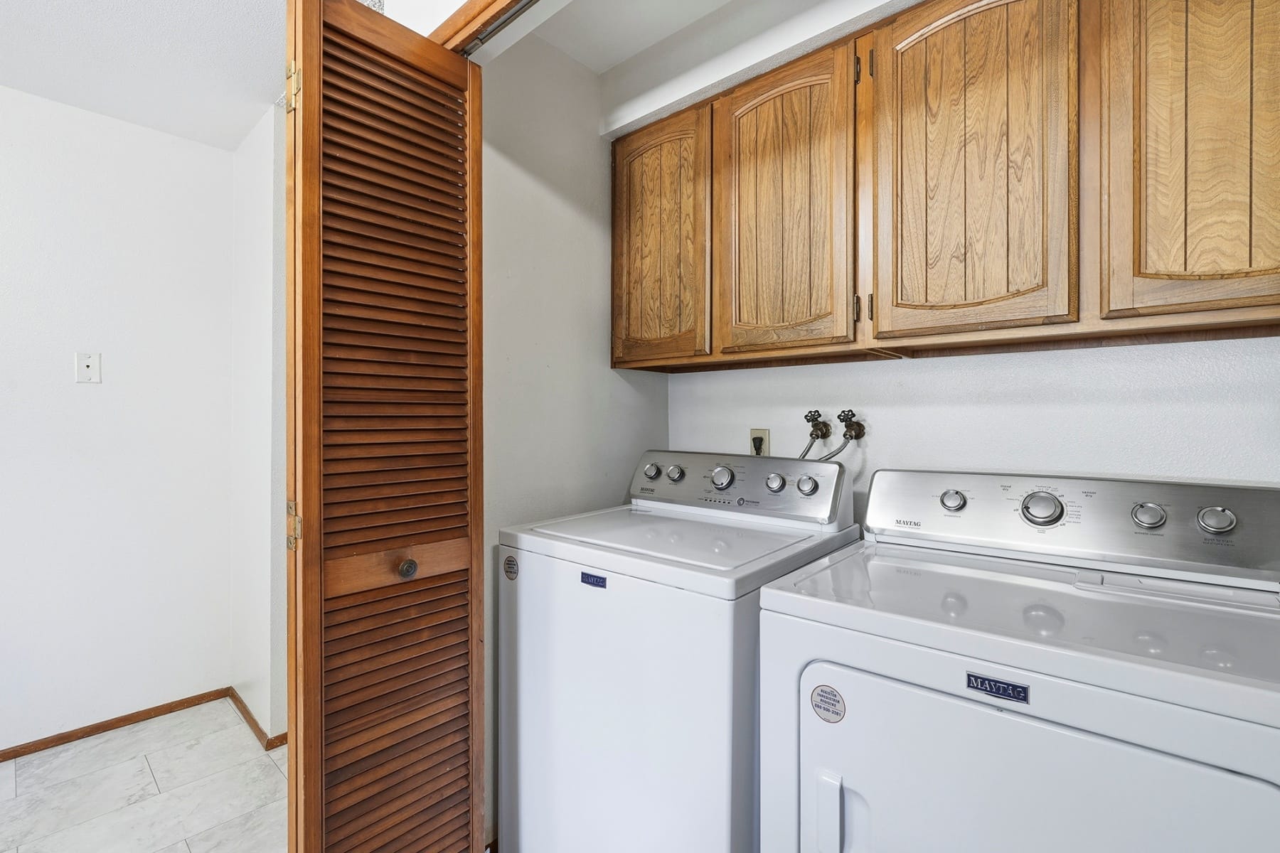  2986 SE BLUE BIRD DR Hillsboro, OR 97123 - 物件實景