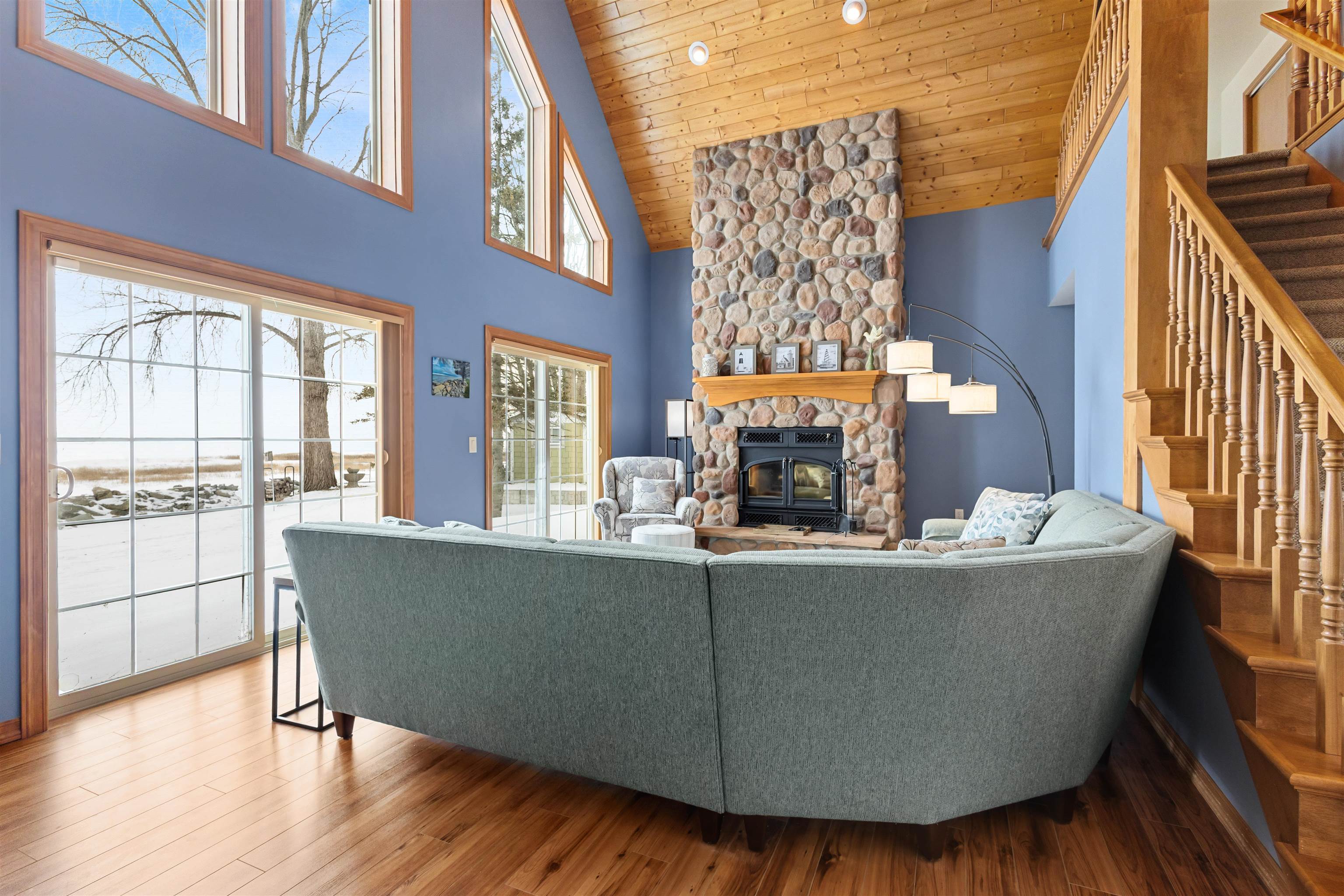 Oconto, Wisconsin, 54153, United States, 3 Bedrooms Bedrooms, ,3 BathroomsBathrooms,Residential,For Sale,2017329