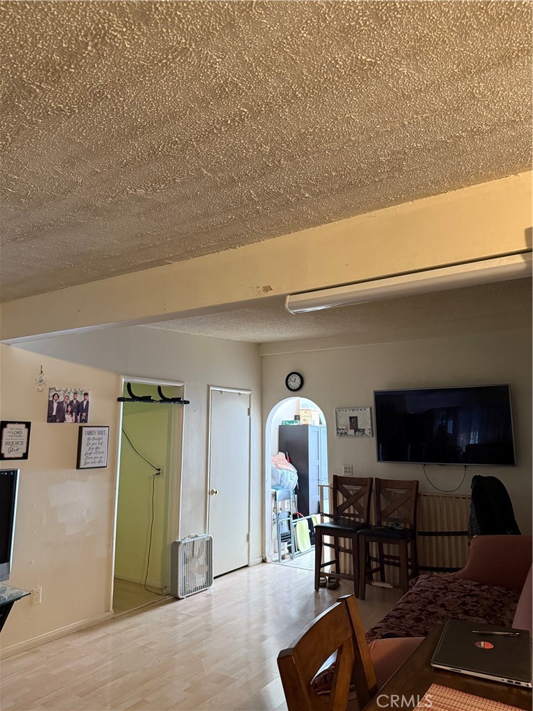 SUN VALLEY, California, 91352, United States, 4 Bedrooms Bedrooms, ,3 BathroomsBathrooms,Residential,For Sale,1837178