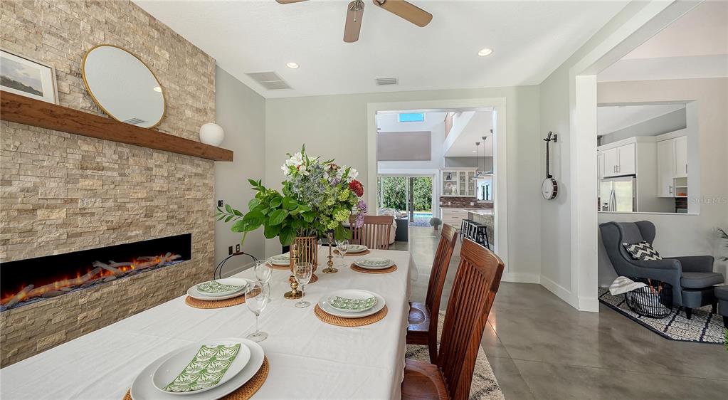 Sarasota, Florida, 34240, United States, 4 Bedrooms Bedrooms, ,4 BathroomsBathrooms,Residential,For Sale,1987822