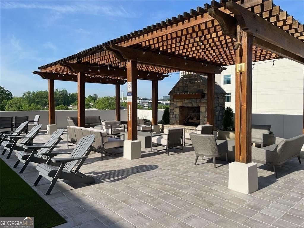 Atlanta, Georgia, 30363, United States, 3 Bedrooms Bedrooms, ,3 BathroomsBathrooms,Residential,For Sale,2035500