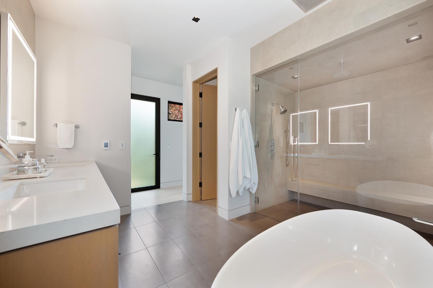 Granite Bay, California, 95746, United States, 4 Bedrooms Bedrooms, ,4 BathroomsBathrooms,Residential,For Sale,1991399