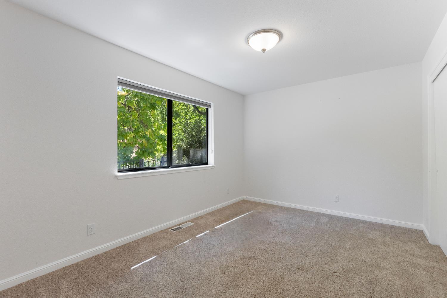 Grass Valley, California, 95949, United States, 3 Bedrooms Bedrooms, ,3 BathroomsBathrooms,Residential,For Sale,1983094