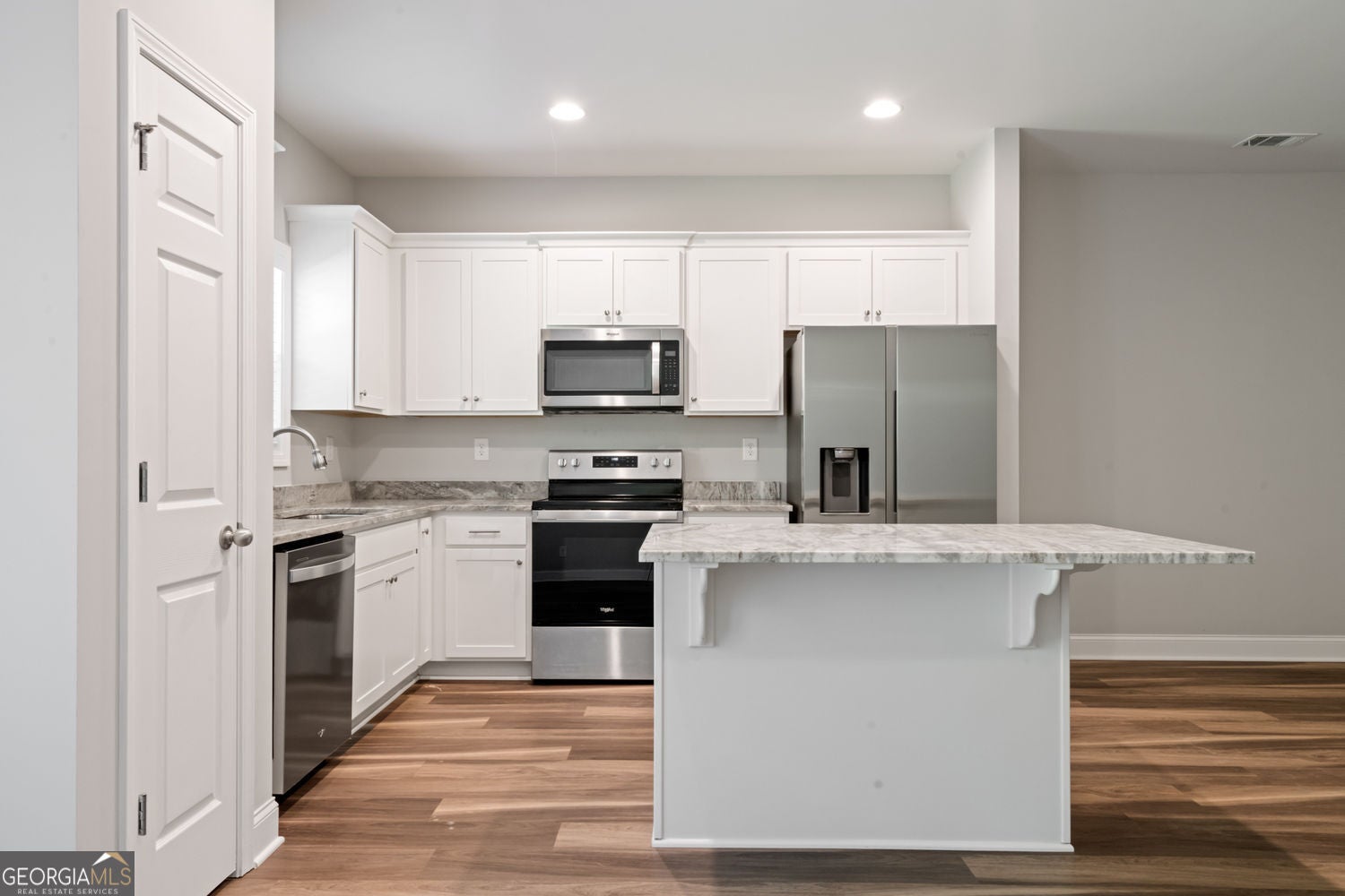 Dawsonville, Georgia, 30534, United States, ,Residential,For Sale,2009128