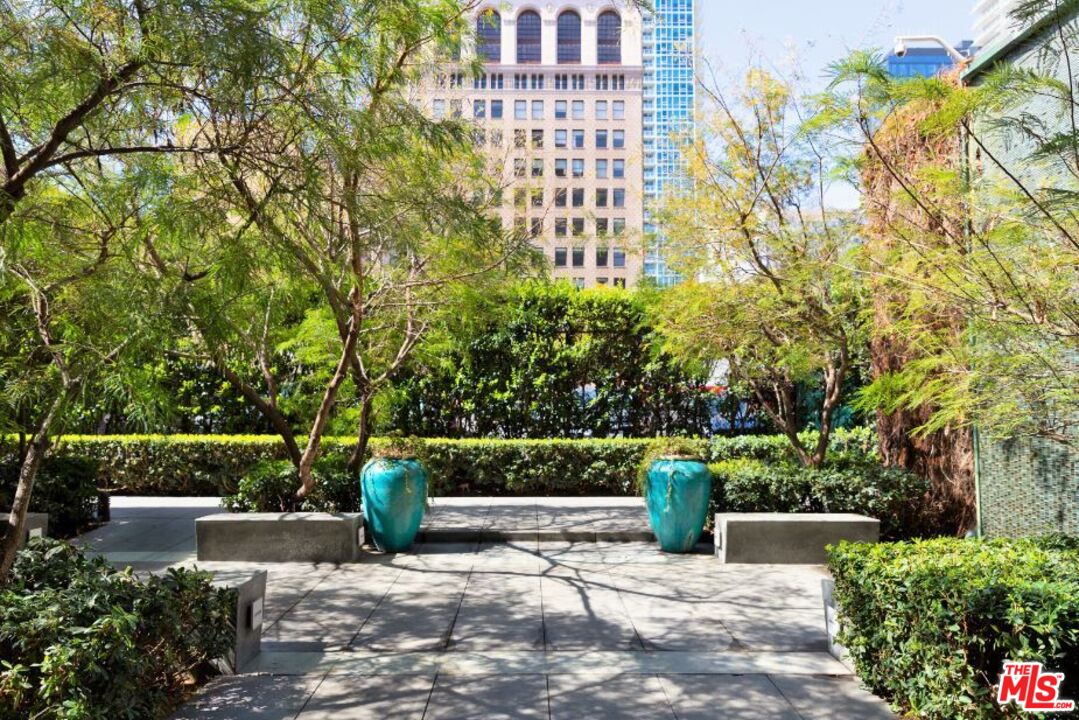 Los Angeles, California, 90014, United States, 1 Bedroom Bedrooms, ,1 BathroomBathrooms,Residential,For Sale,1705578