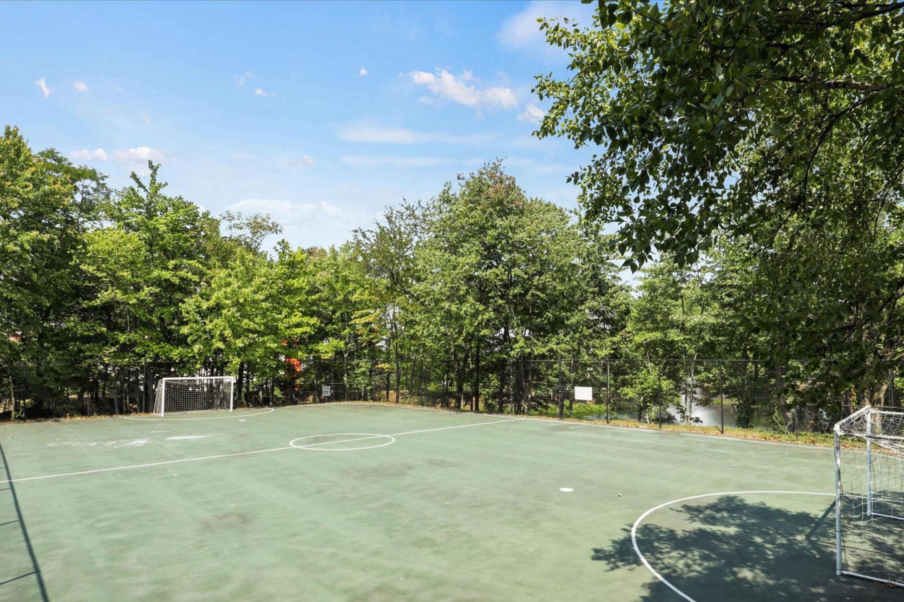  8380 Greensboro Drive, Mclean, VA, 22102 - 物件實景