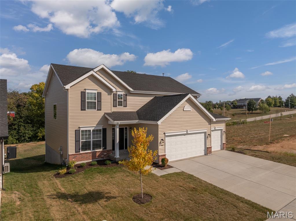 Wentzville, Missouri, 63385, United States, 4 Bedrooms Bedrooms, ,4 BathroomsBathrooms,Residential,For Sale,1948699