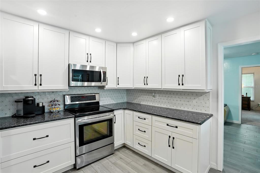 North Fort Myers, Florida, 33903, United States, 3 Bedrooms Bedrooms, ,2 BathroomsBathrooms,Residential,For Sale,1998346