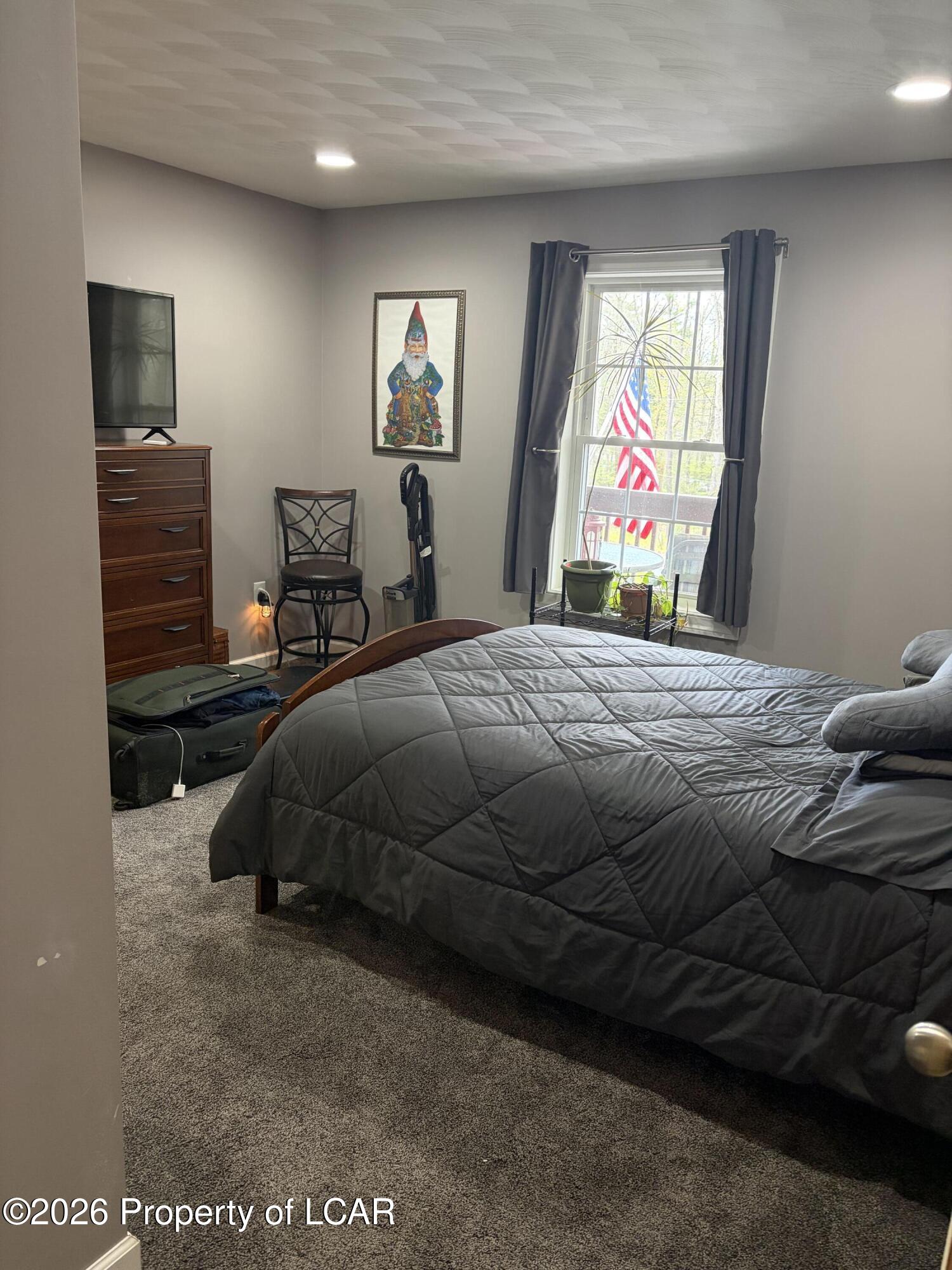 Hunlock Creek, Pennsylvania, 18621, United States, 3 Bedrooms Bedrooms, ,2 BathroomsBathrooms,Residential,For Sale,2044262