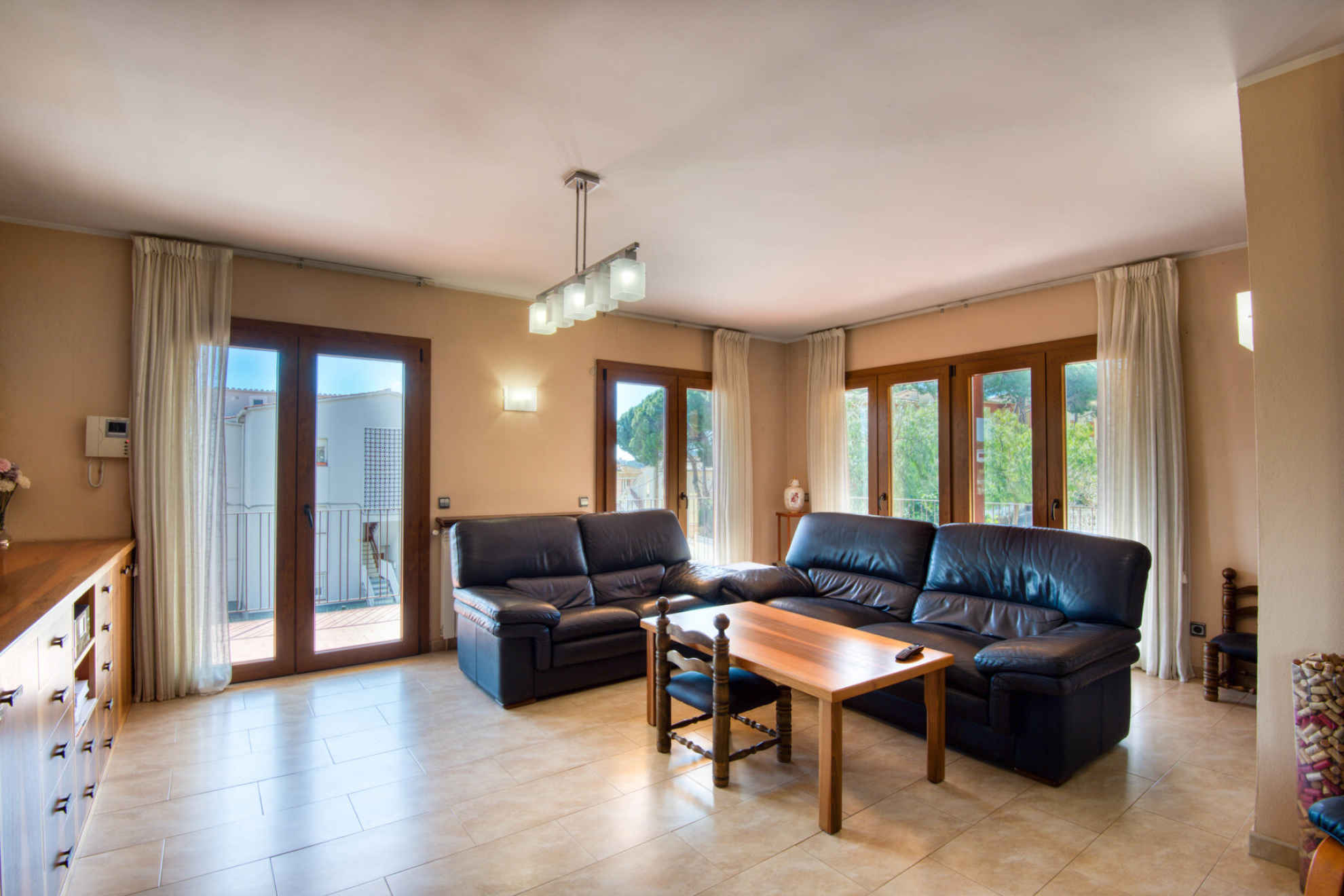 Spacious villa close to the beach and the center of town - 物件實景