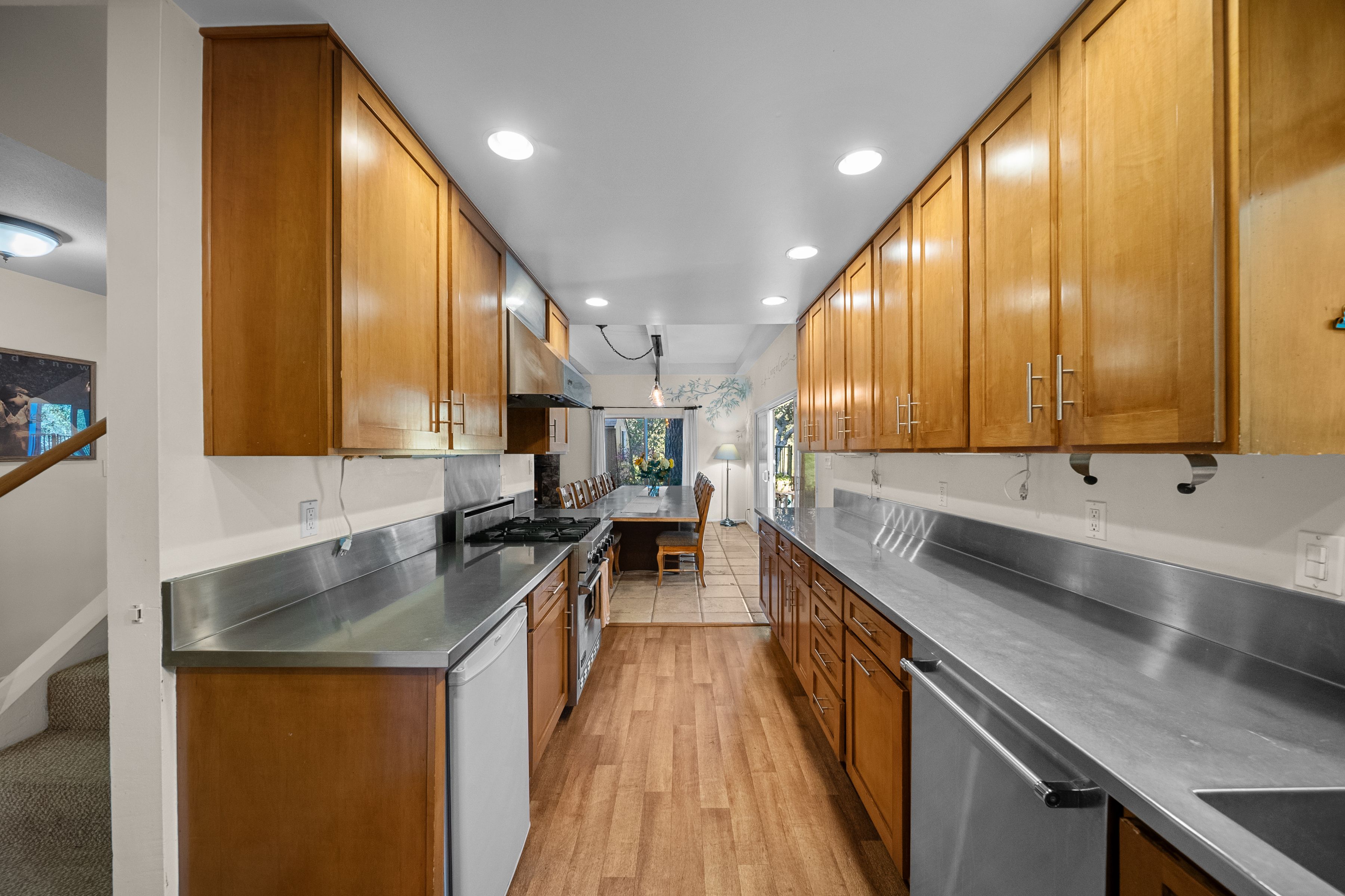  2025 Mckain Street - 物件實景