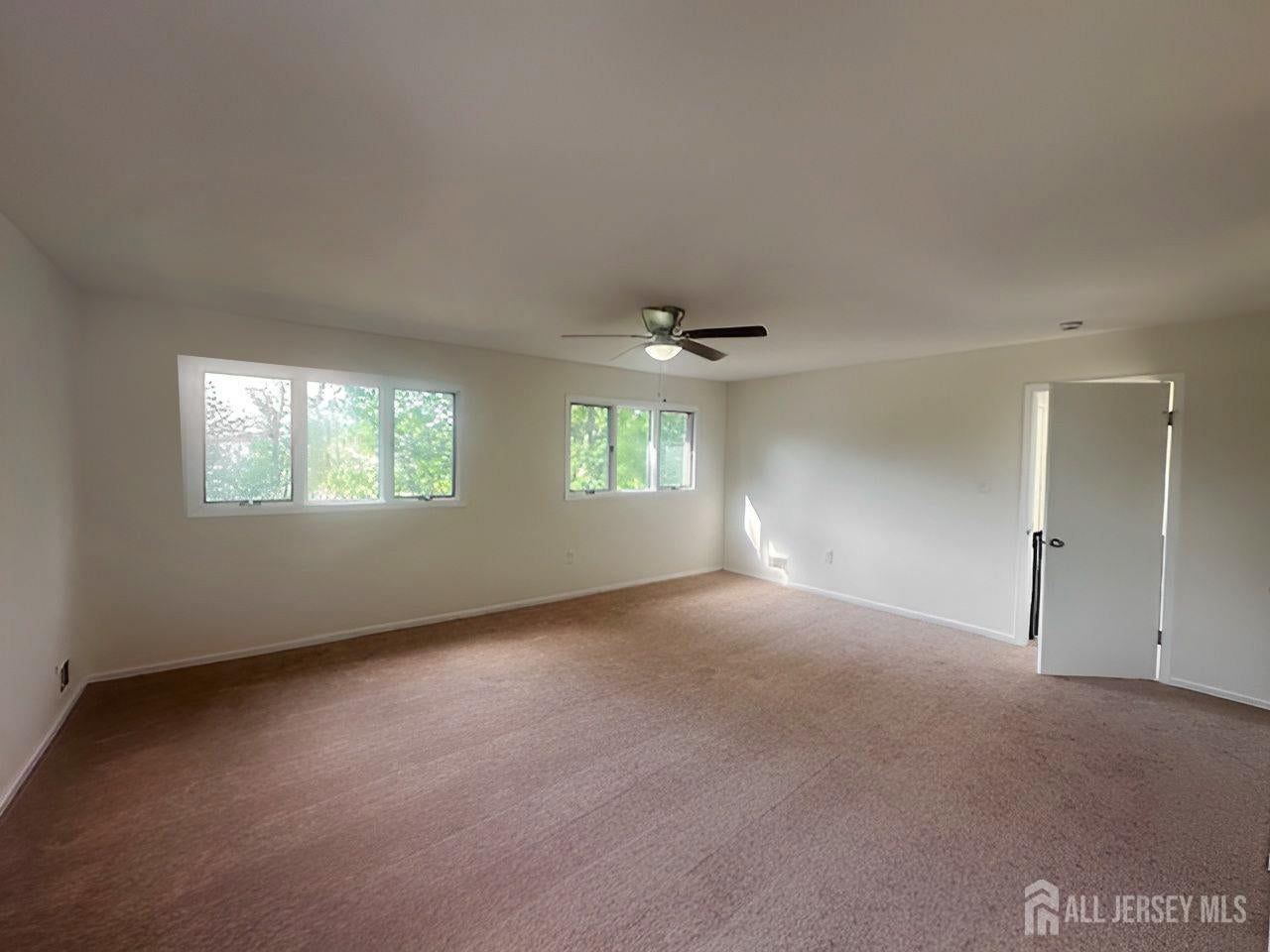 South Brunswick, New Jersey, 08810, United States, 4 Bedrooms Bedrooms, ,4 BathroomsBathrooms,Residential,For Sale,1978148