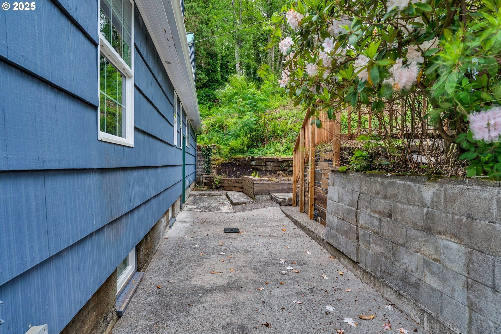 Nehalem, Oregon, 97131, United States, 5 Bedrooms Bedrooms, ,3 BathroomsBathrooms,Residential,For Sale,1847261