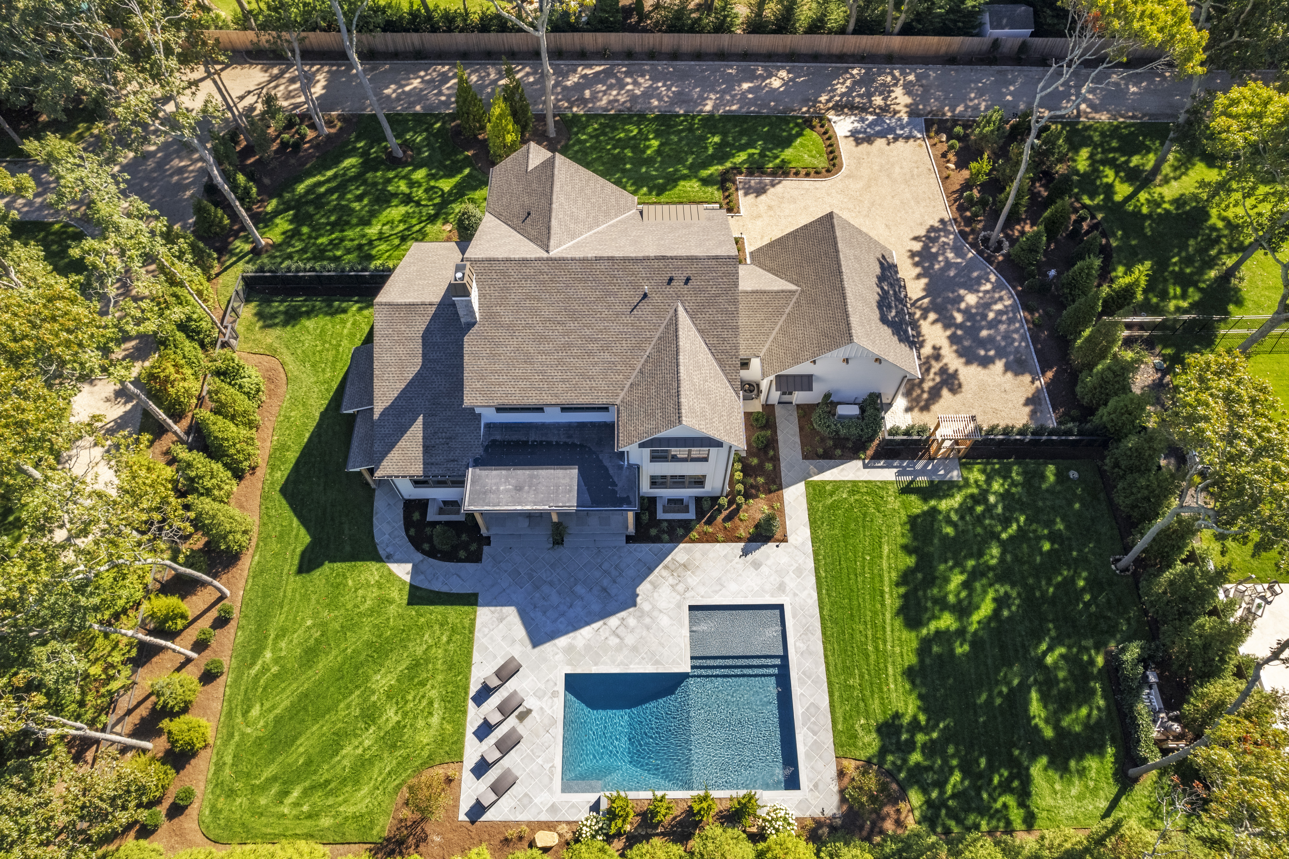 Southold, New York, 11971, United States, 4 Bedrooms Bedrooms, ,6 BathroomsBathrooms,Residential,For Sale,2005838