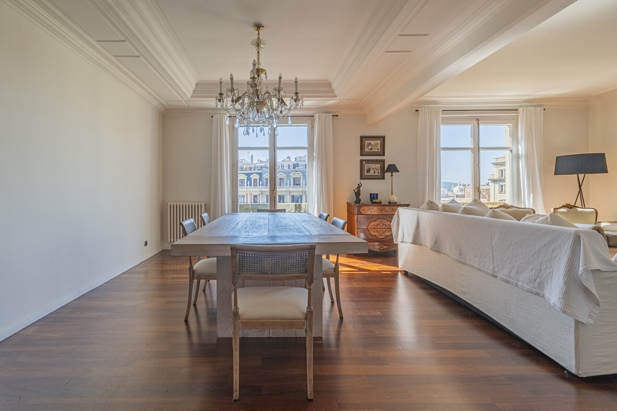 Elegant property in a stately estate on Avenida Diagonal - 物件實景