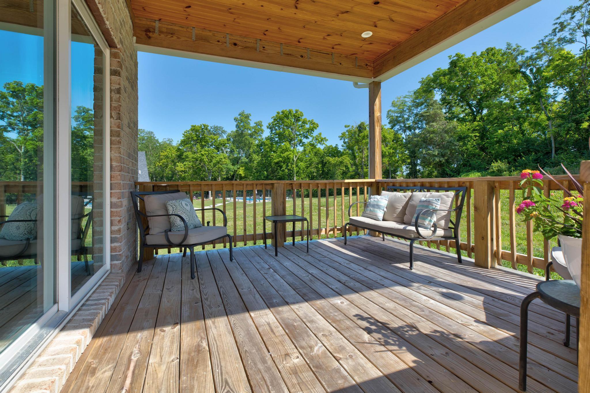 Richmond, Kentucky, 40475, United States, 4 Bedrooms Bedrooms, ,6 BathroomsBathrooms,Residential,For Sale,1971513