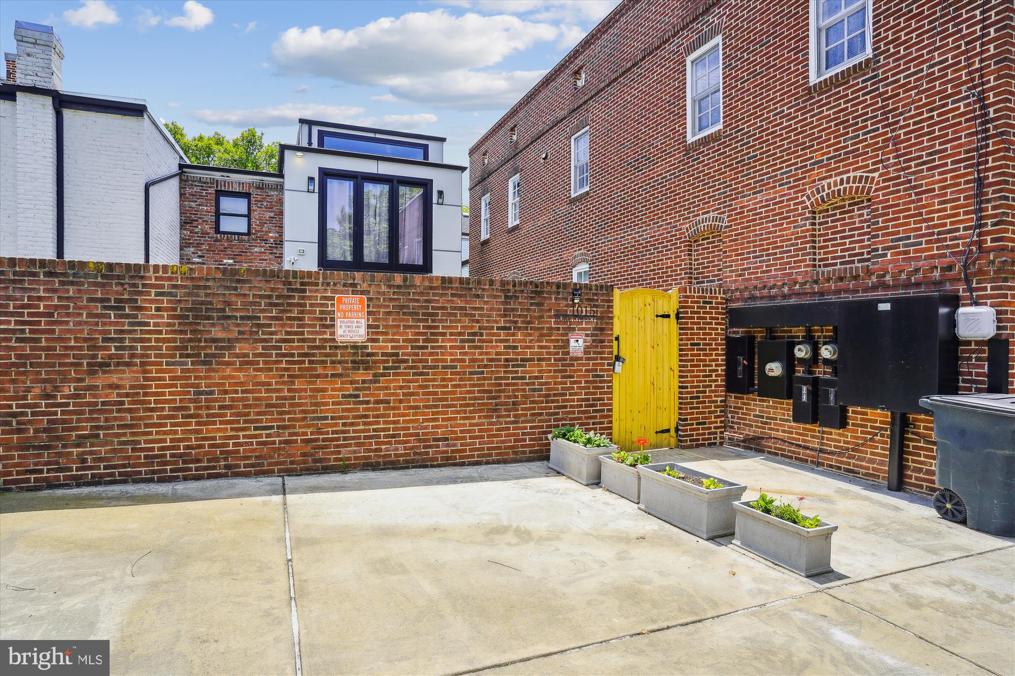 Alexandria, Virginia, 22314, United States, 3 Bedrooms Bedrooms, ,4 BathroomsBathrooms,Residential,For Sale,1936981
