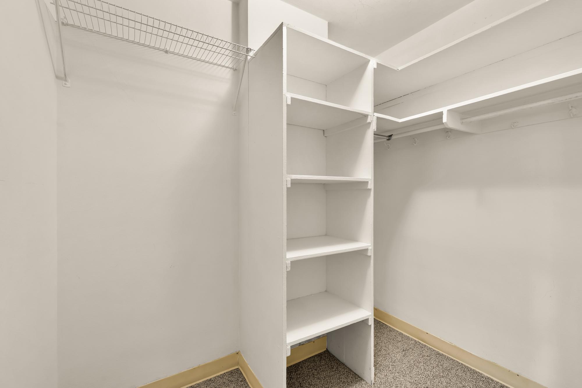  1021 Arlington Boulevard, Arlington, VA, 22209 - 物件實景