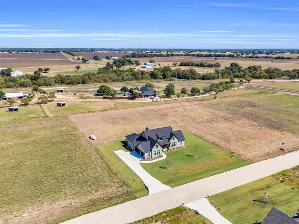 Waxahachie, Texas, 75167, United States, 4 Bedrooms Bedrooms, ,2 BathroomsBathrooms,Residential,For Sale,1975202