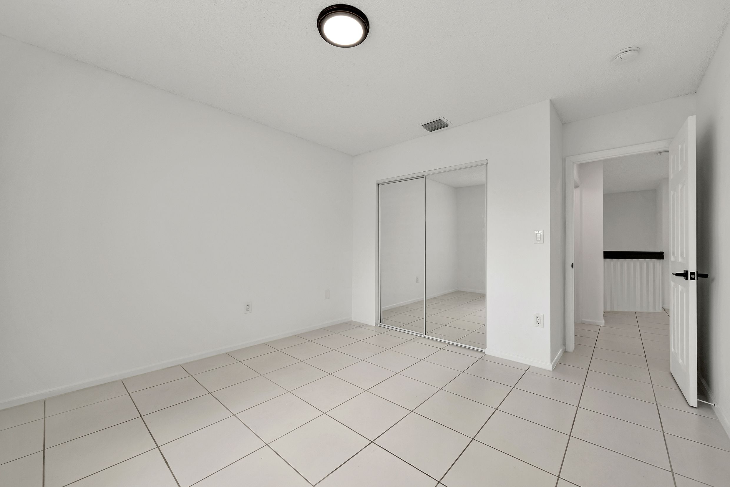  15558 SW 112th Dr, Miami, FL, 33196 - 物件實景