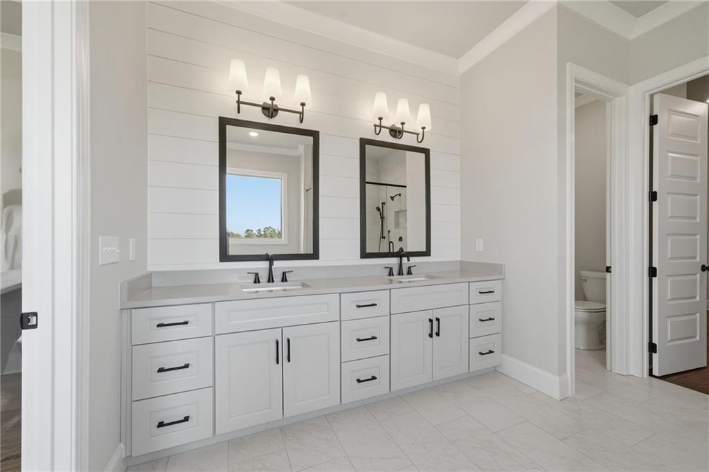 Gainesville, Georgia, 30506, United States, 4 Bedrooms Bedrooms, ,5 BathroomsBathrooms,Residential,For Sale,2008564