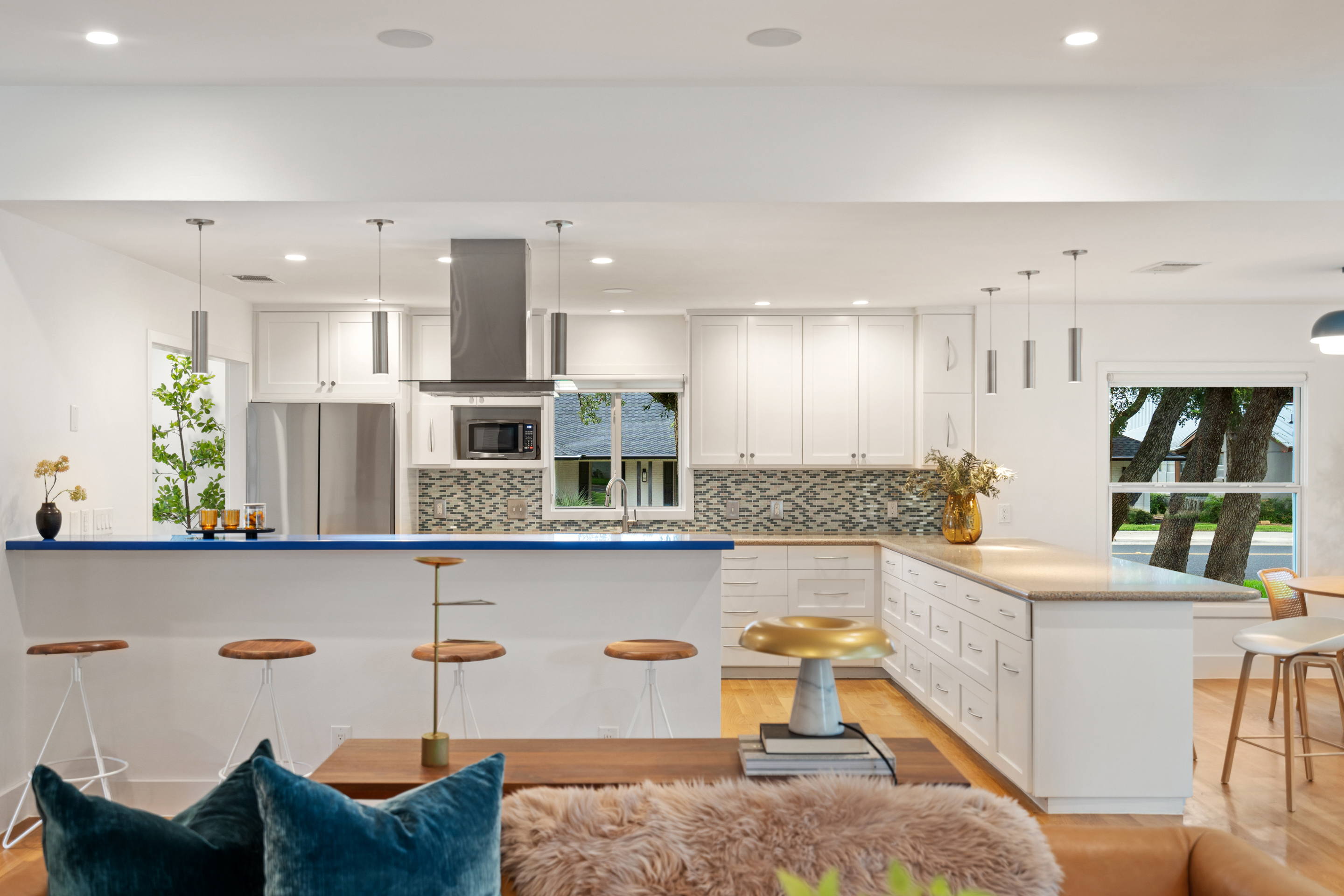  Midcentury Modern NW Hills Off Market - Lap Pool, Huge Windows, Renovated - 物件實景
