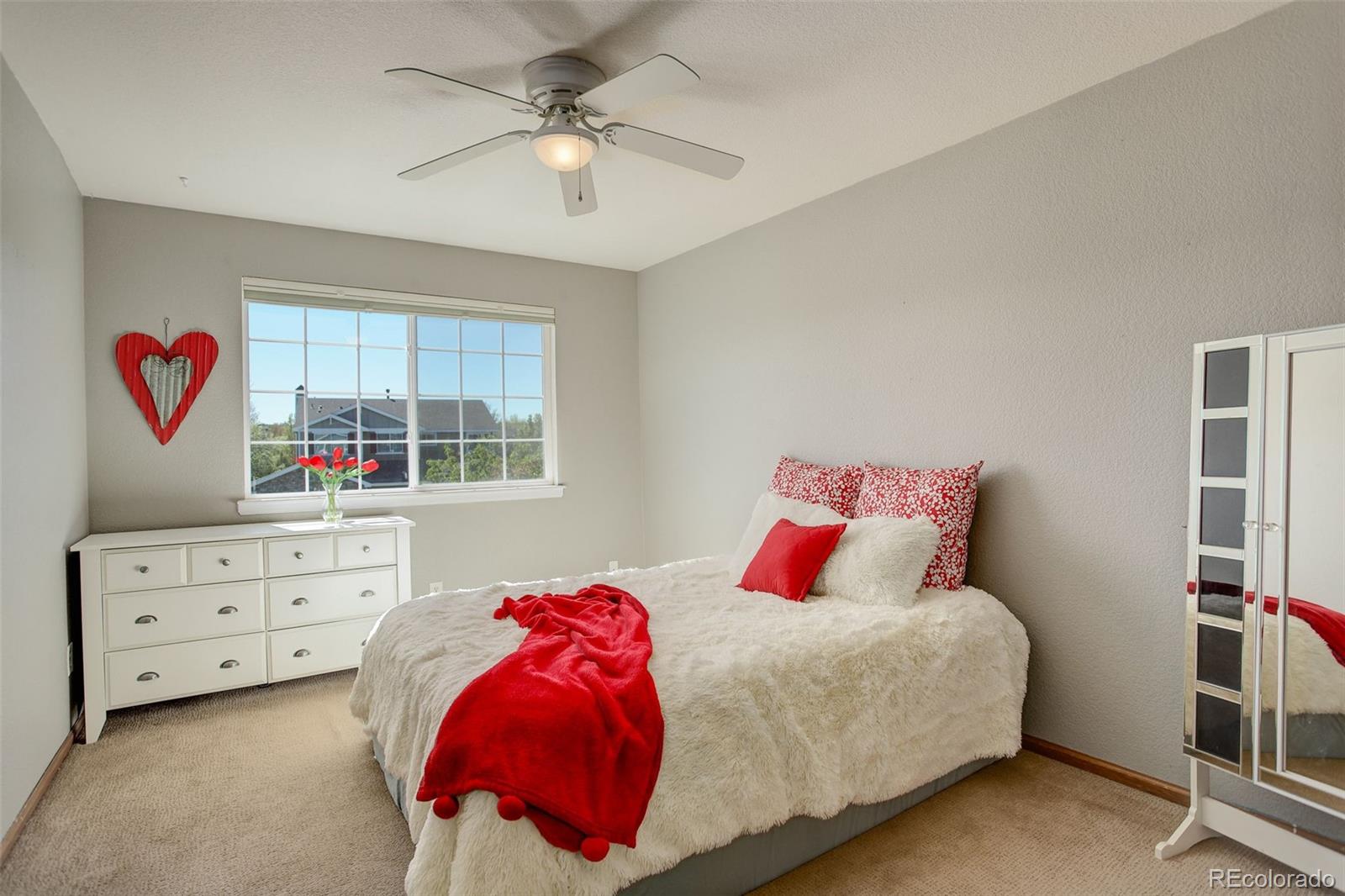 Erie, Colorado, 80516, United States, 4 Bedrooms Bedrooms, ,3 BathroomsBathrooms,Residential,For Sale,1794607