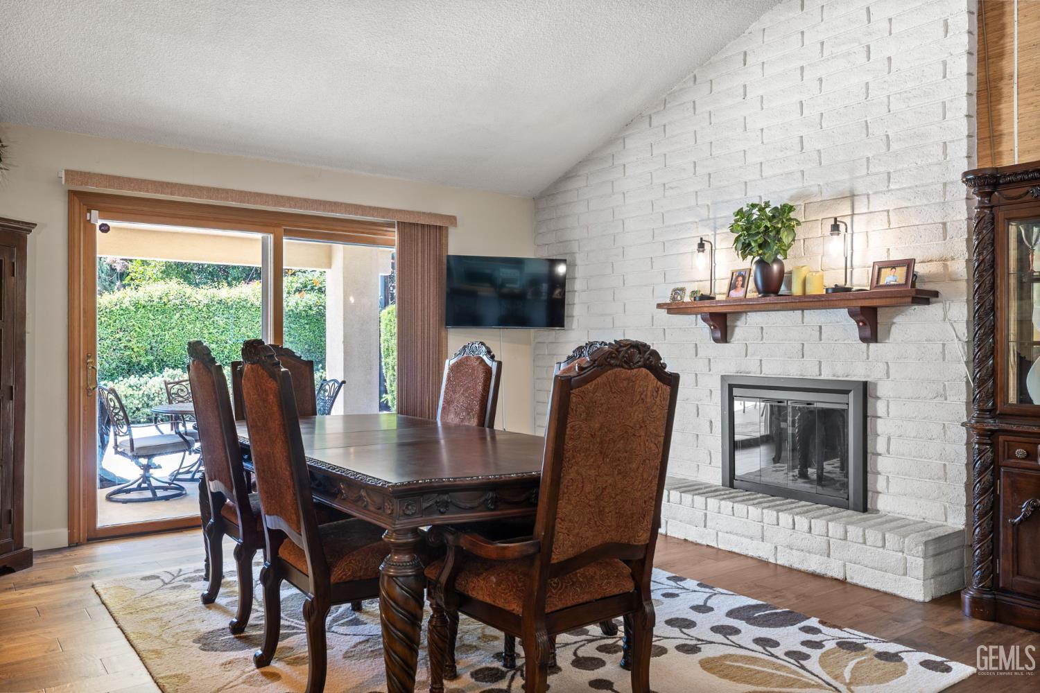 Bakersfield, California, 93309, United States, 3 Bedrooms Bedrooms, ,3 BathroomsBathrooms,Residential,For Sale,1882535