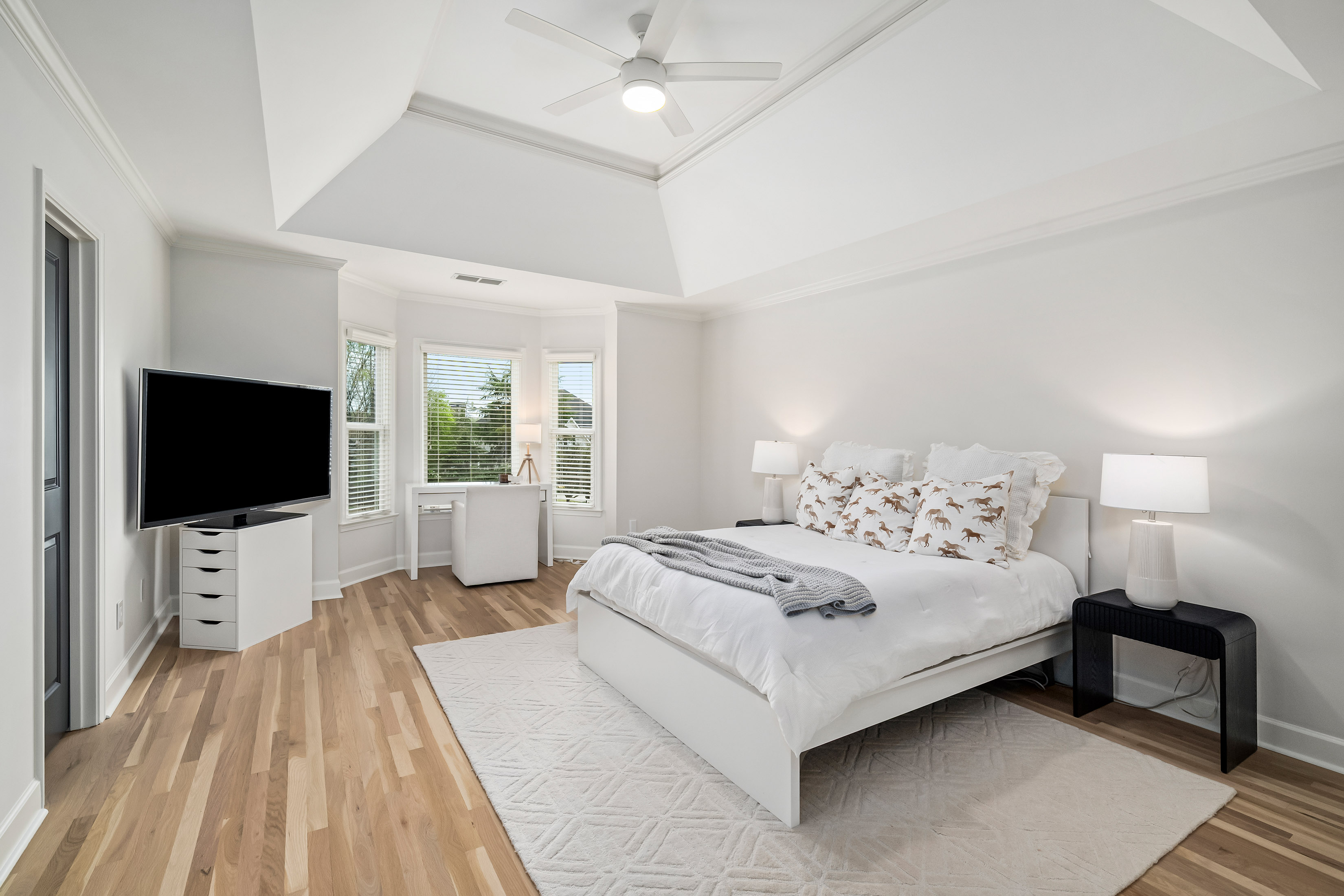  Meticulously Updated Milton Home - 物件實景