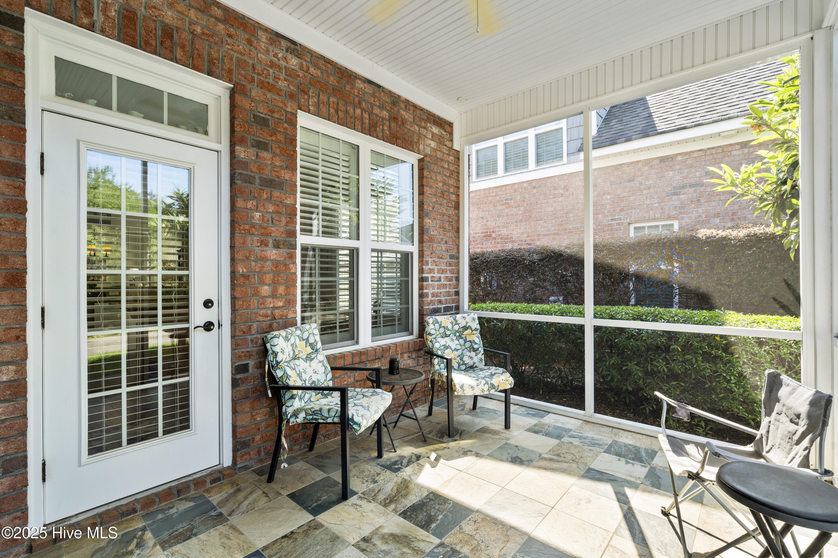 Wilmington, North Carolina, 28403, United States, 4 Bedrooms Bedrooms, ,3 BathroomsBathrooms,Residential,For Sale,1849696