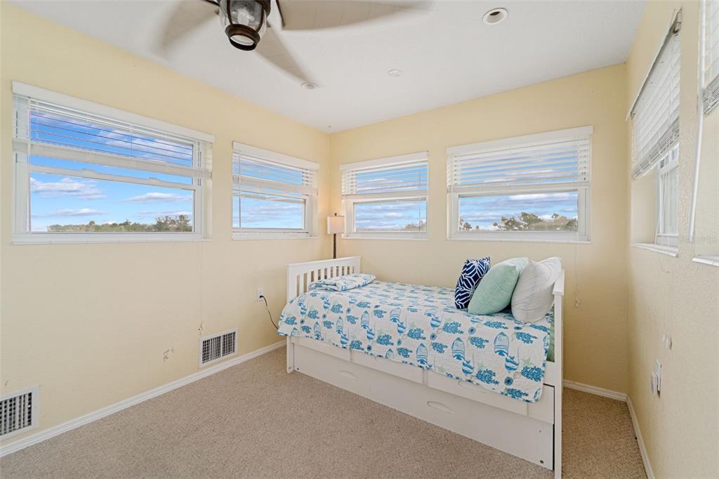 Crystal River, Florida, 34429, United States, 2 Bedrooms Bedrooms, ,2 BathroomsBathrooms,Residential,For Sale,1942940