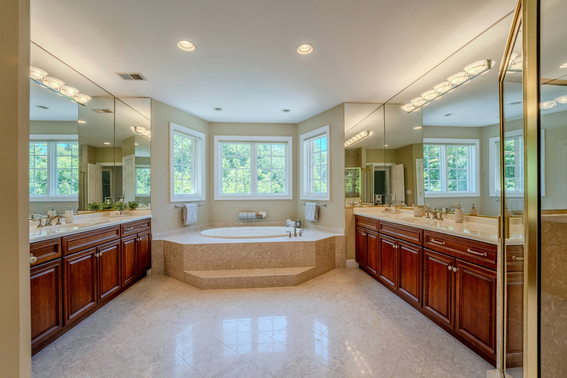  40321 Beacon Hill Drive, Leesburg, VA 20176 - 物件實景
