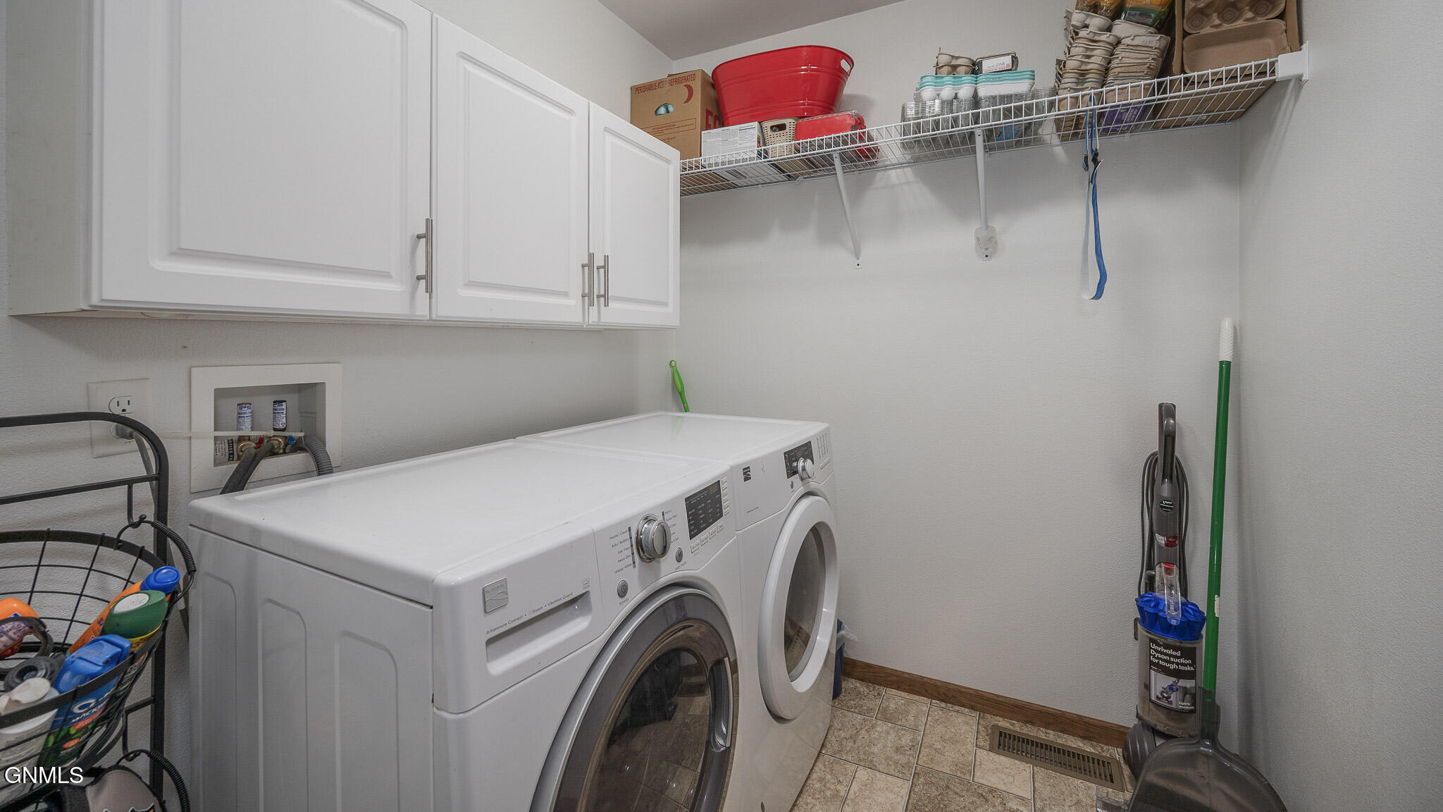 Zap, North Dakota, 58580, United States, 4 Bedrooms Bedrooms, ,1 BathroomBathrooms,Residential,For Sale,1937201