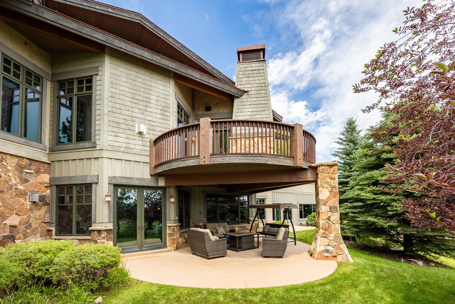  Spacious Glenwild Home with Resort Views, Private Guest Suite and Expansive Yard - 物件實景
