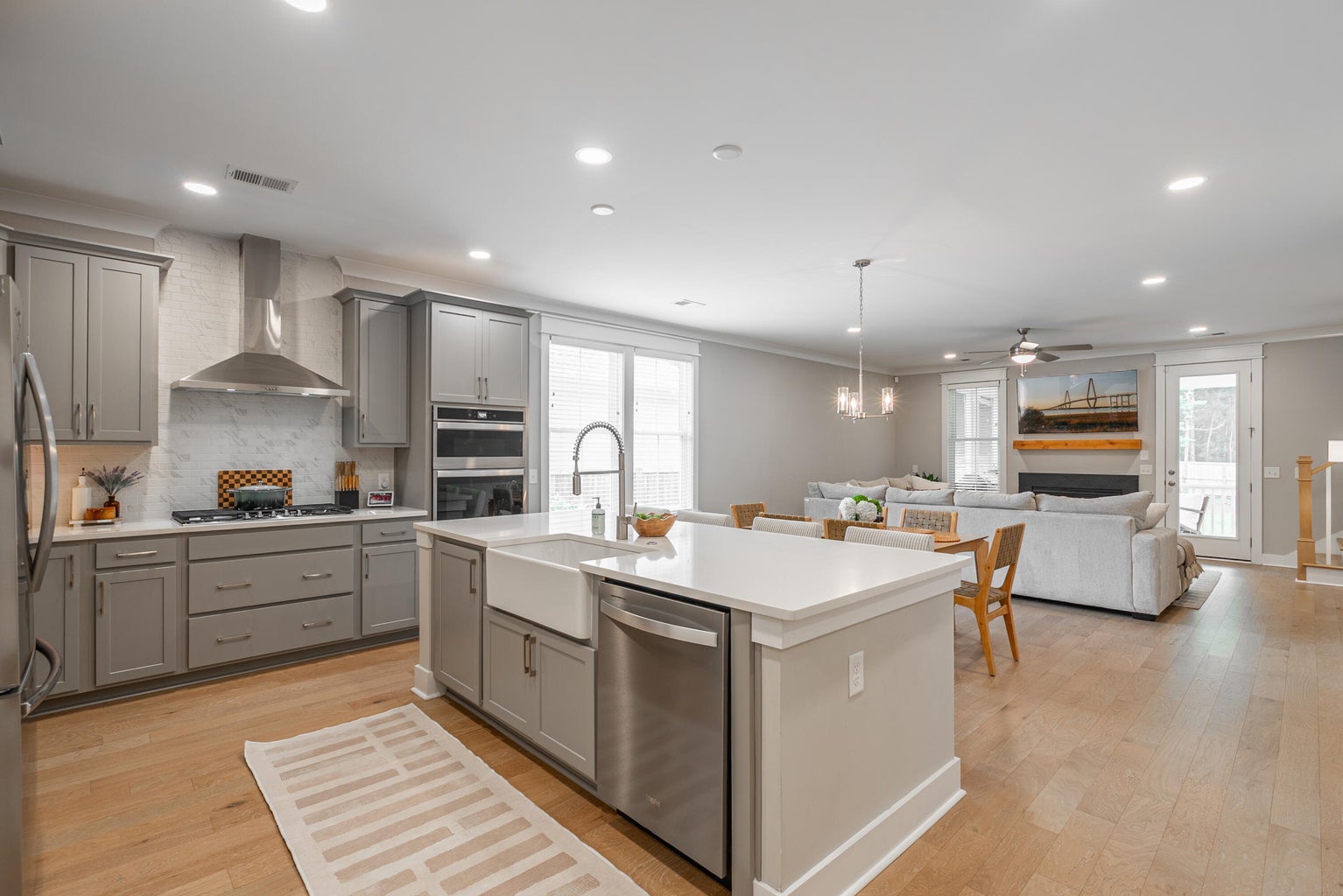 Hollywood, South Carolina, 29449, United States, 4 Bedrooms Bedrooms, ,4 BathroomsBathrooms,Residential,For Sale,1898776