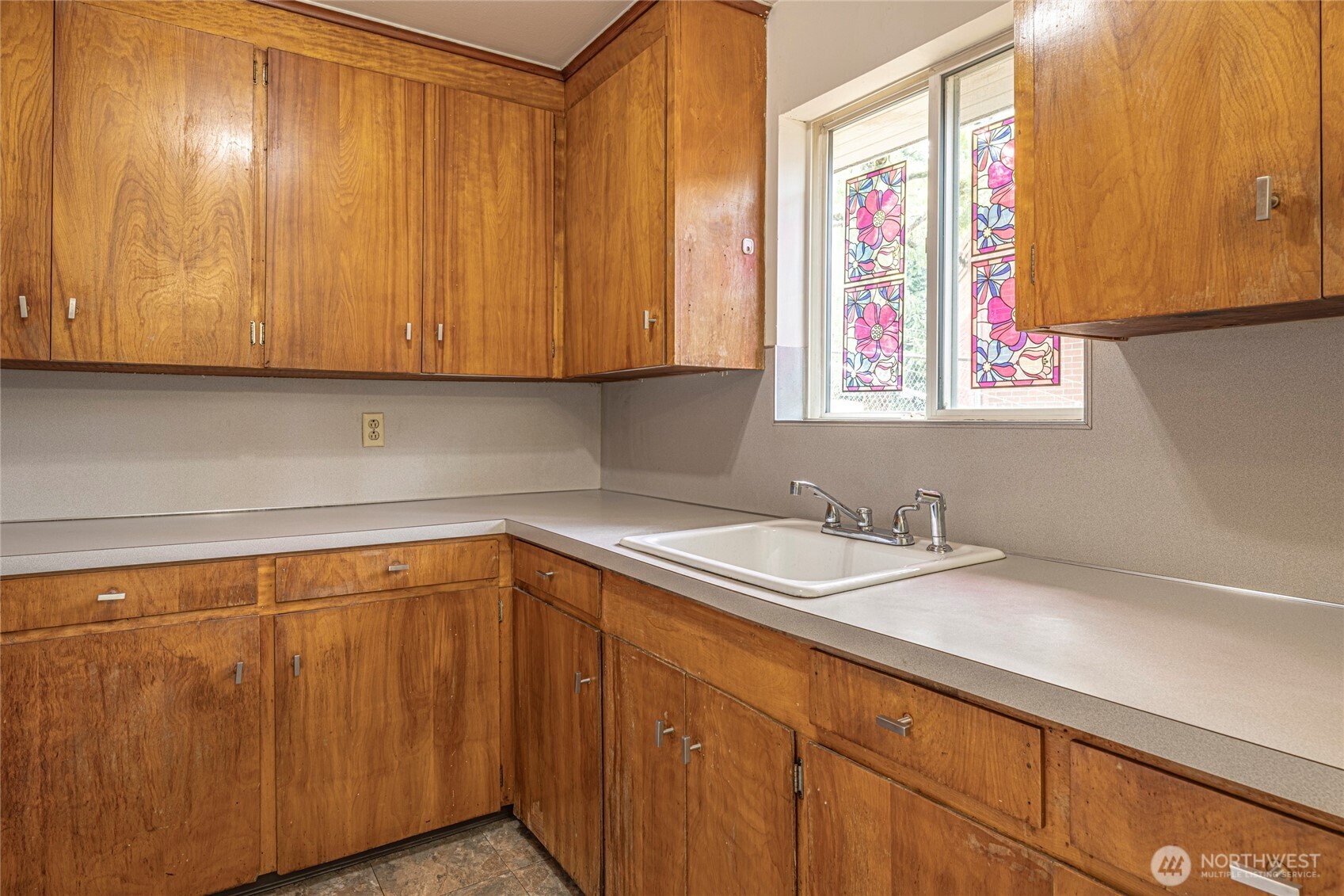 Seattle, Washington, 98125, United States, ,Residential,For Sale,1921913