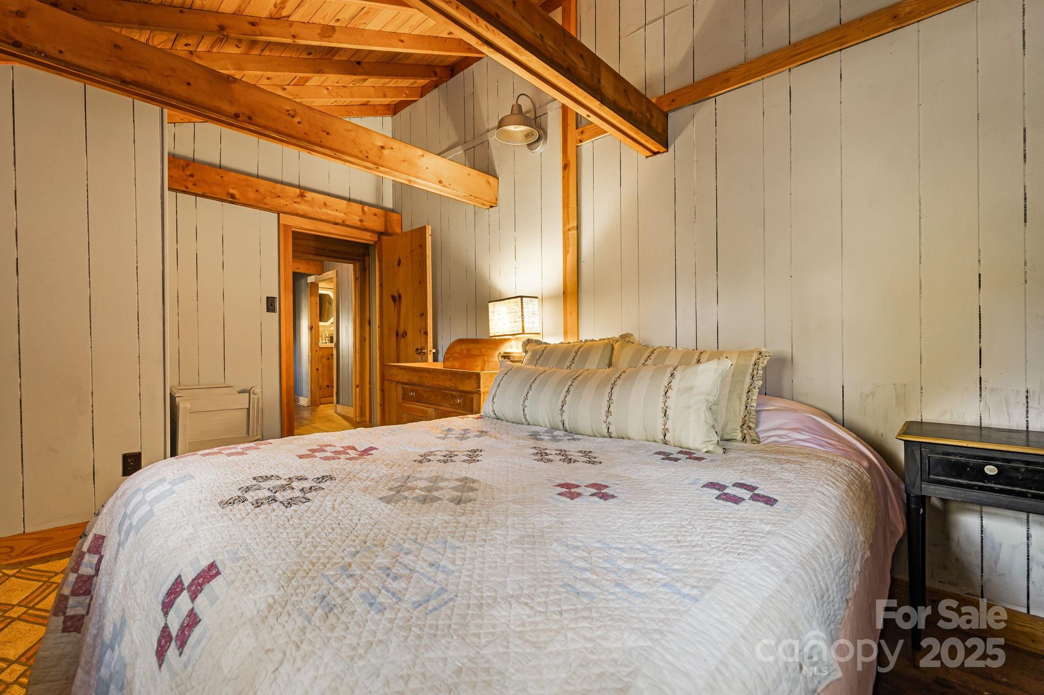 Burnsville, North Carolina, 28714, United States, 3 Bedrooms Bedrooms, ,2 BathroomsBathrooms,Residential,For Sale,1967012