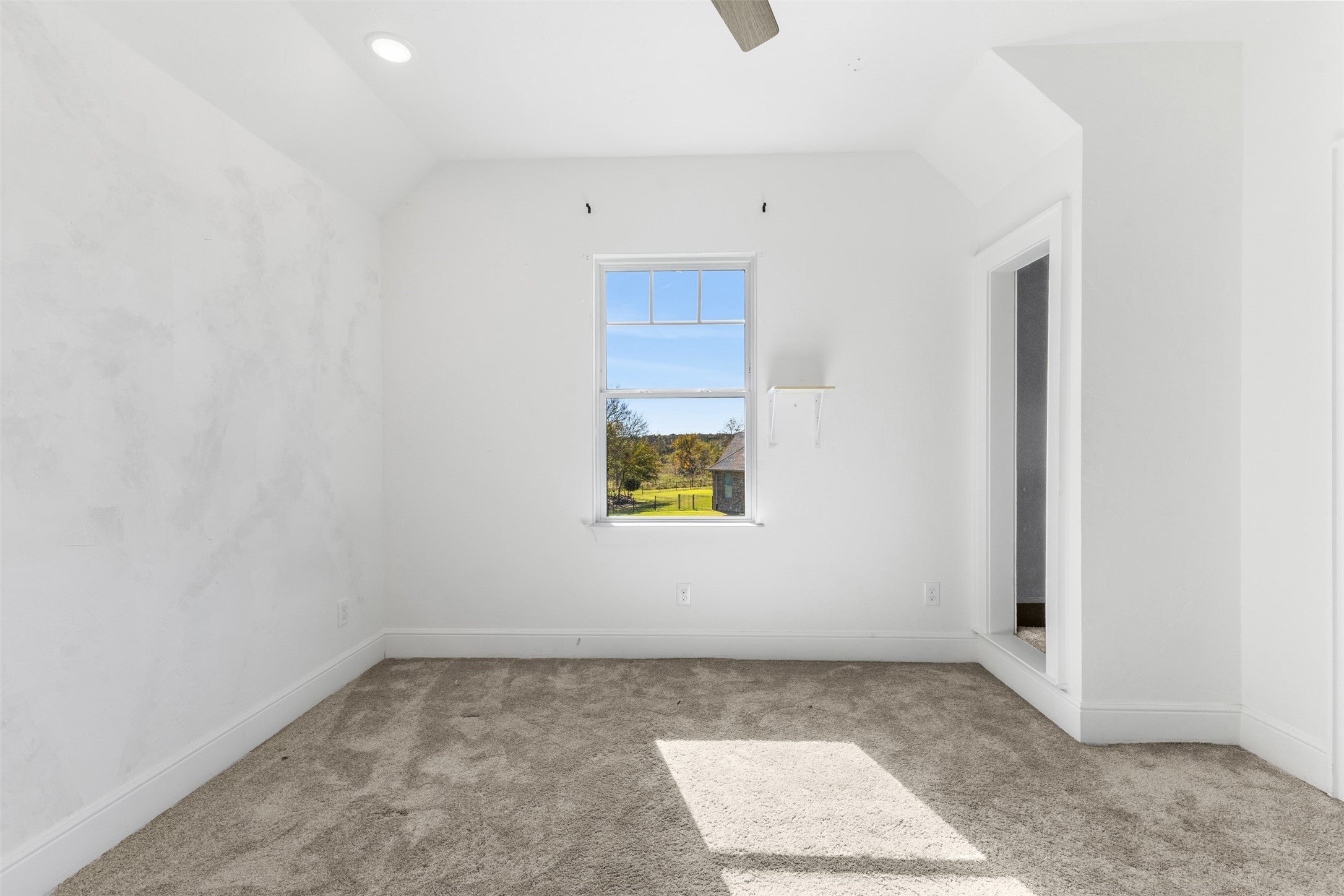 Sulphur Springs, Texas, 75482, United States, 4 Bedrooms Bedrooms, ,4 BathroomsBathrooms,Residential,For Sale,1990973